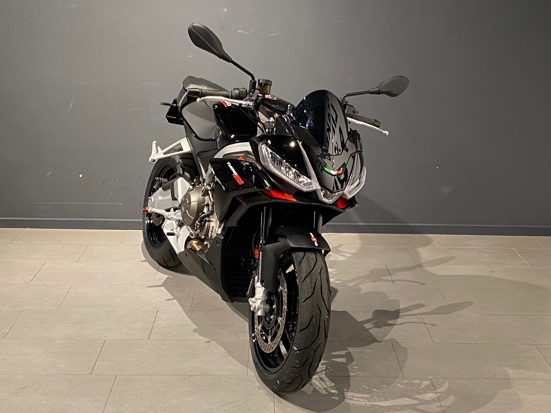 APRILIA Tuono 660 Factory-image-1