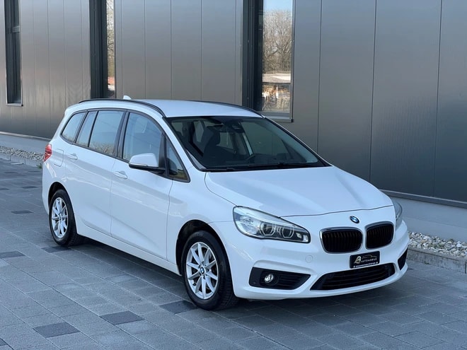 BMW 218d xDrive Gran Tourer Sport Line Steptronic-image-3