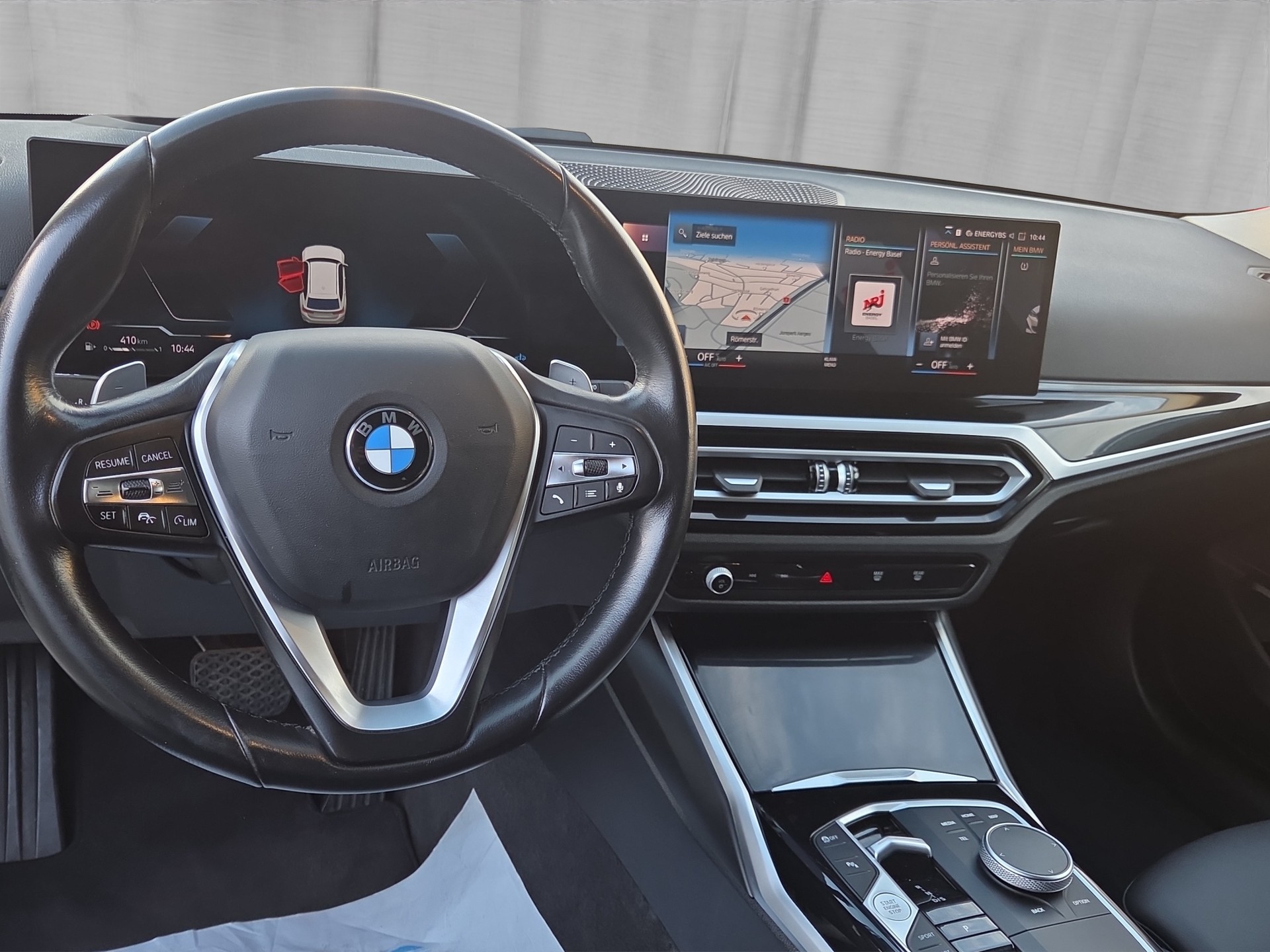 BMW 320d xDrive 48V Touring Steptronic-image-8
