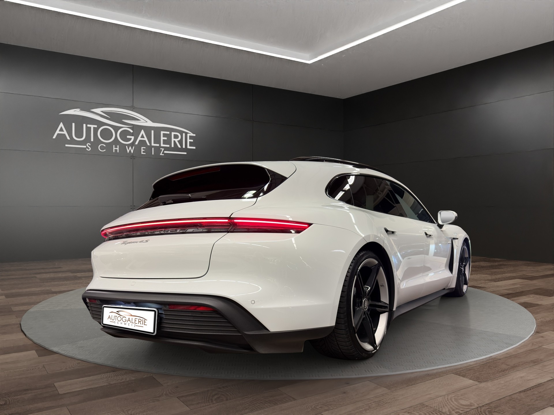 PORSCHE Taycan 4S Sport Turismo | Performance Plus 93.4 kWh | Panorama | Sport-Chrono | Memory |-image-4