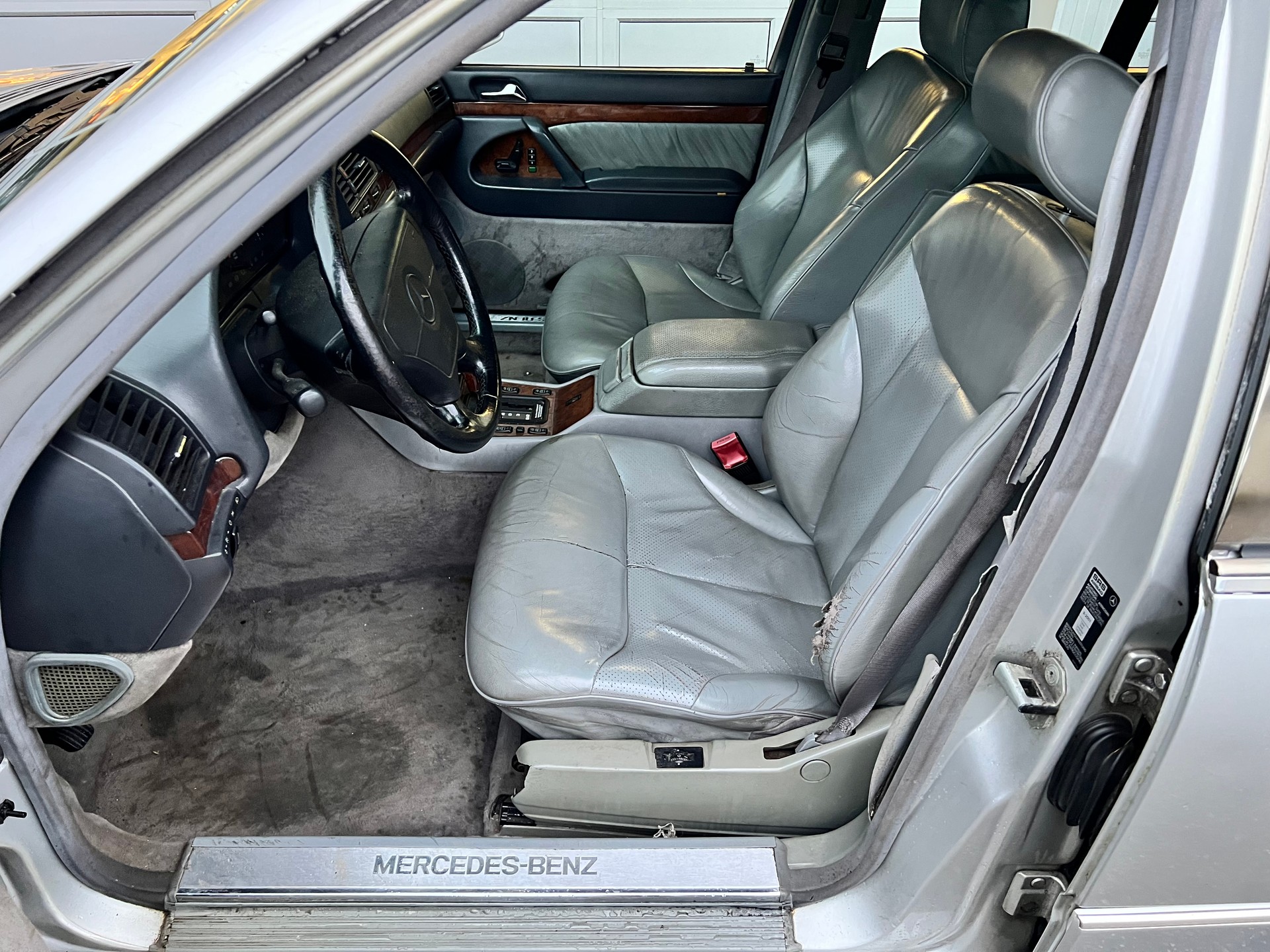 MERCEDES-BENZ 500 SE Automatic-image-9