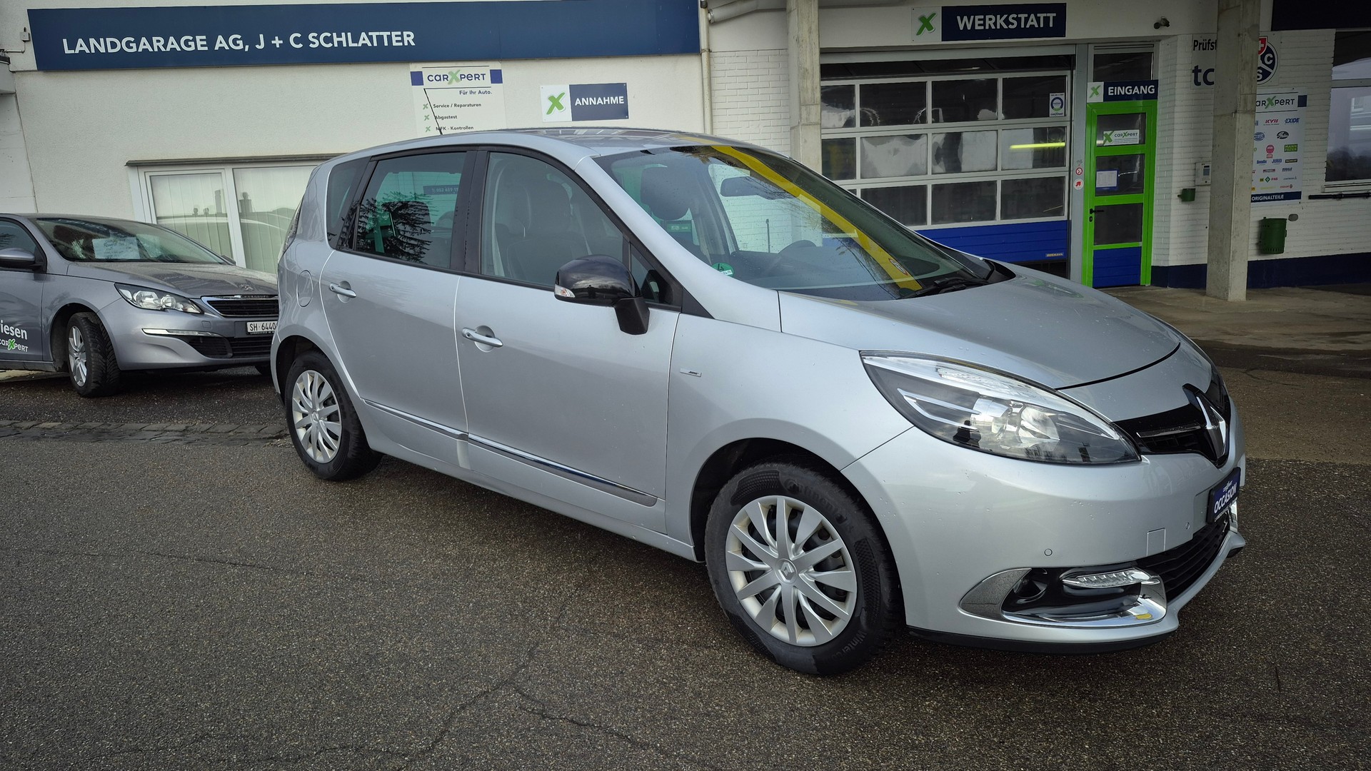 RENAULT Scénic 1.2 16V Turbo Swiss Edition