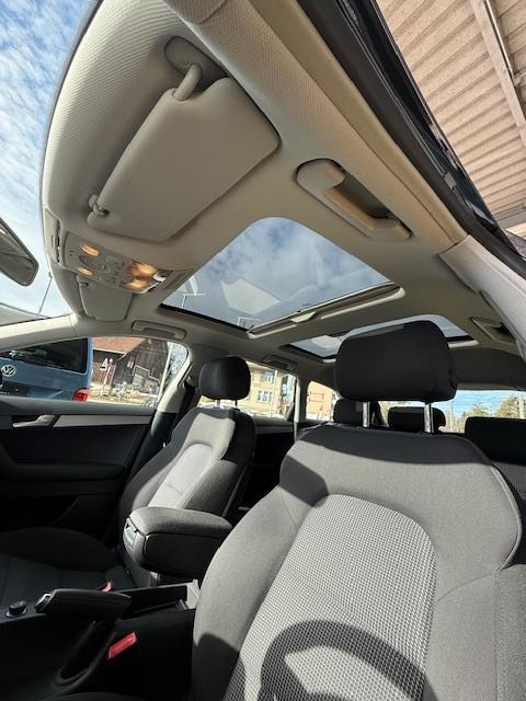 AUDI A3 Sportback 2.0 TDI 170 Ambition-image-8