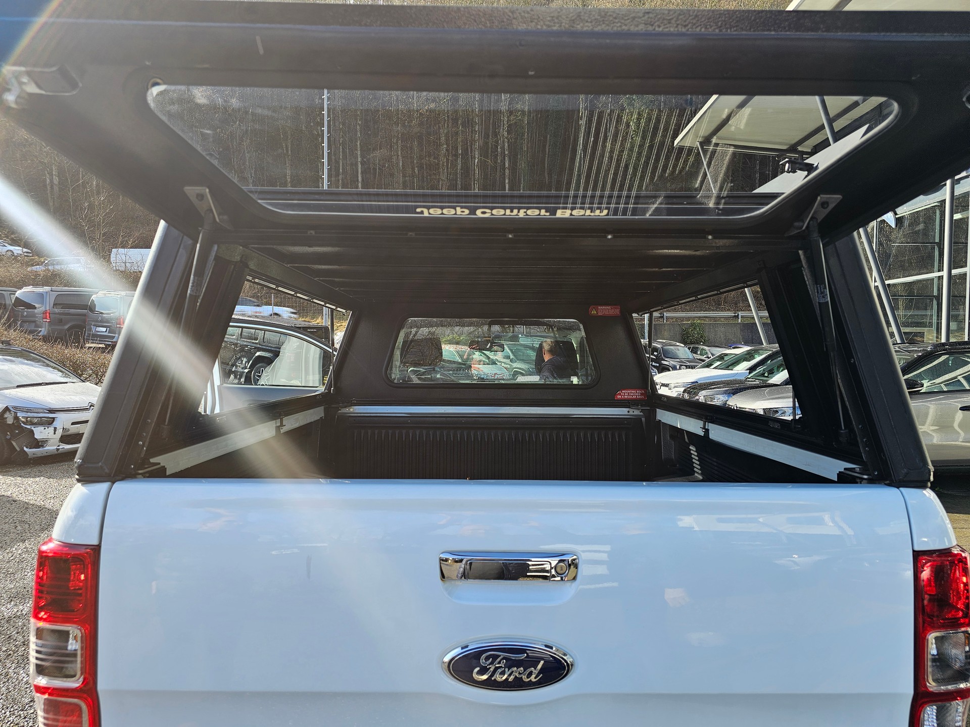 FORD Ranger XLT 2.2 TDCi 4x4-image-13