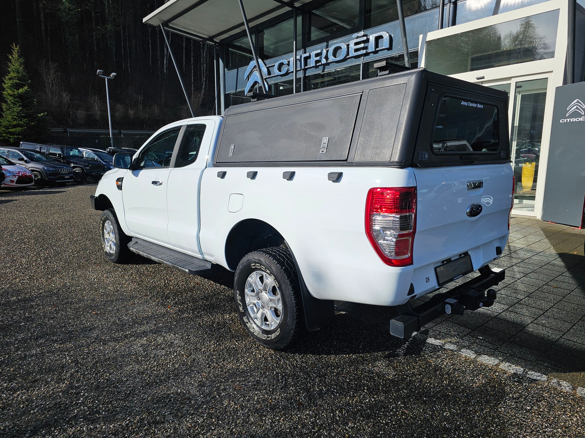 FORD Ranger XLT 2.2 TDCi 4x4-image-2