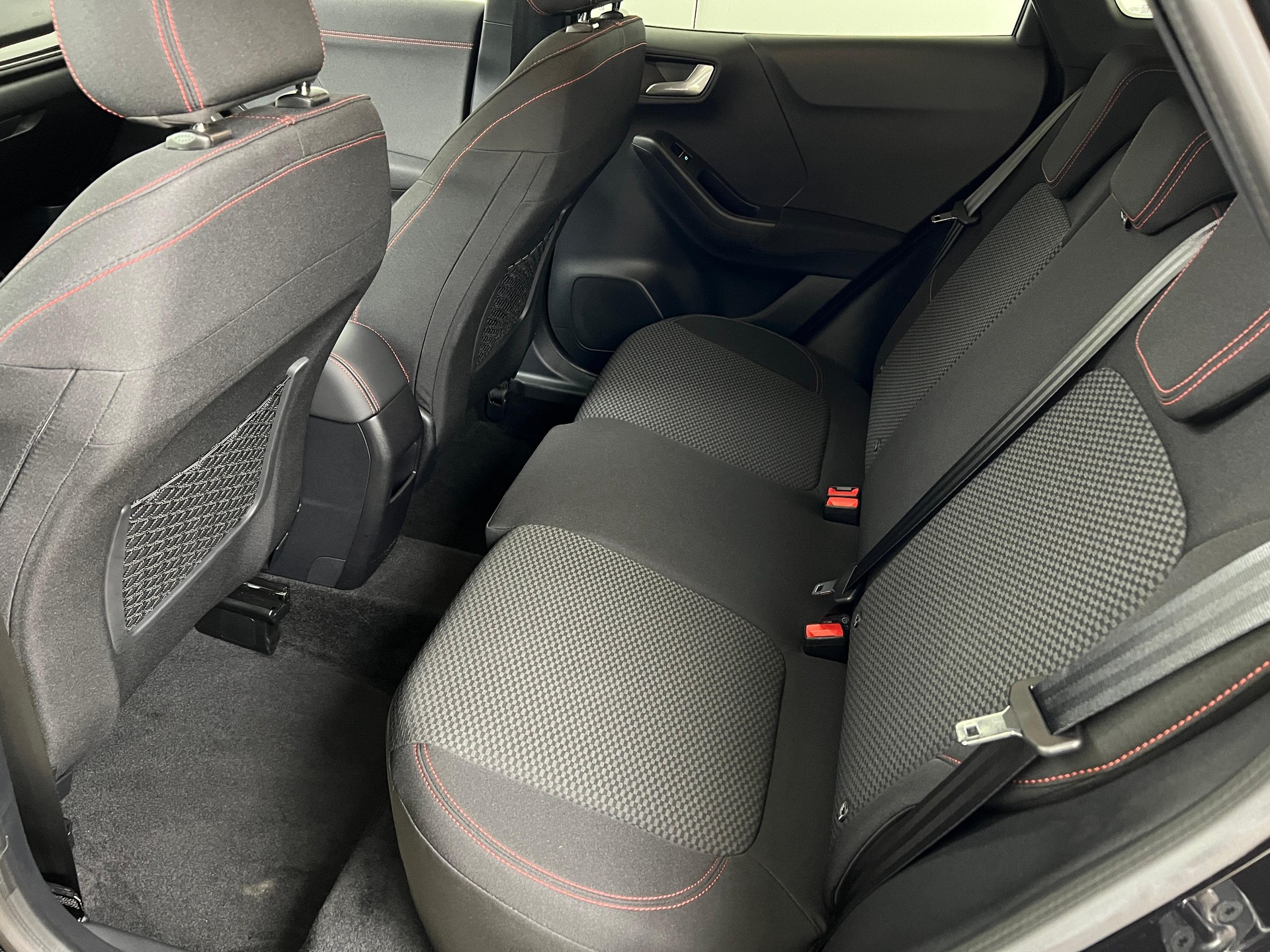 FORD Puma 1.0 EcoB Hybrid 155 ST-Line / ab 3,99% Leasing bei Abschluss einer Protect Autoversicherung-image-5