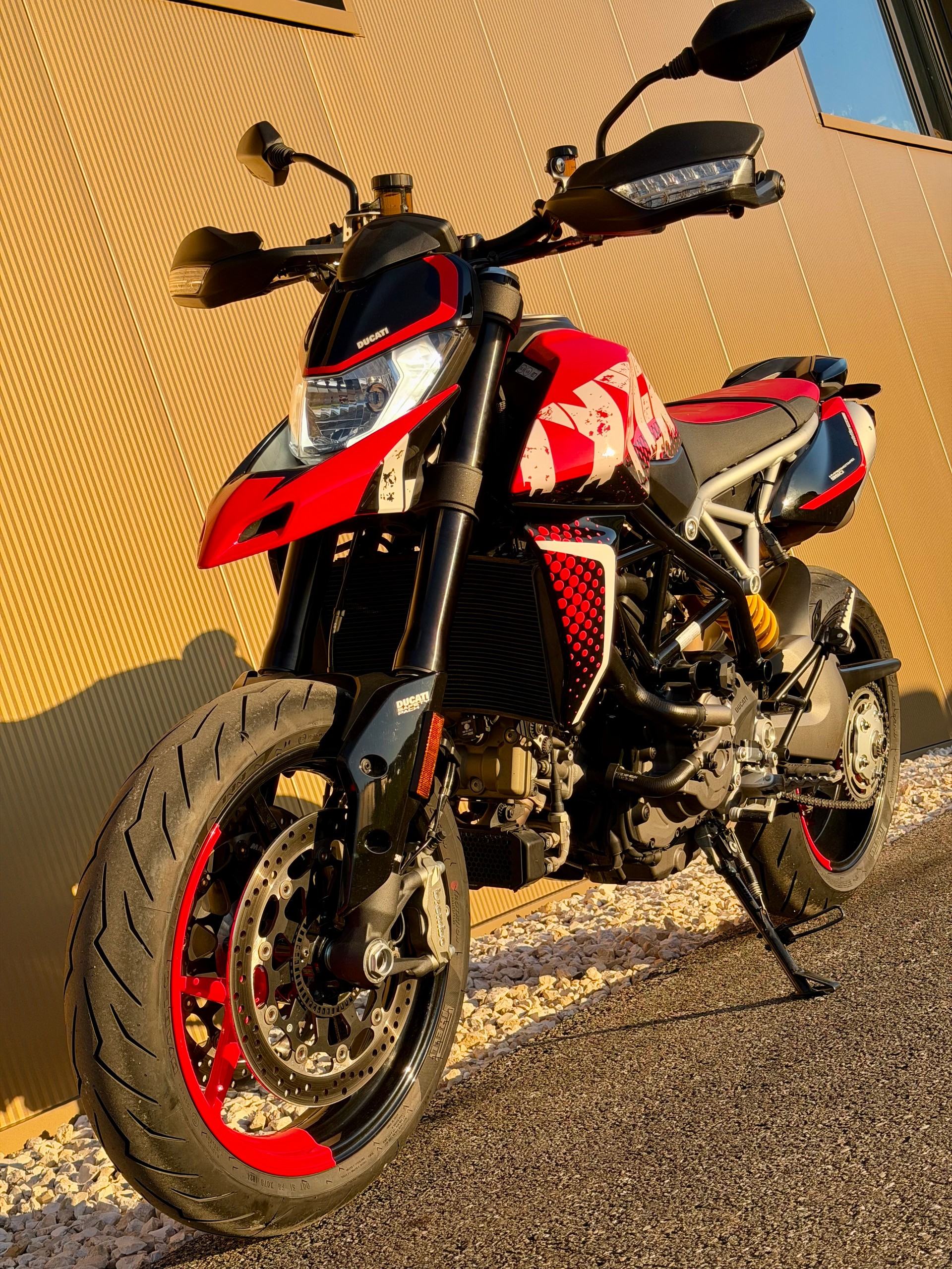 DUCATI Hypermotard 950 RVE (35kW)-image-7