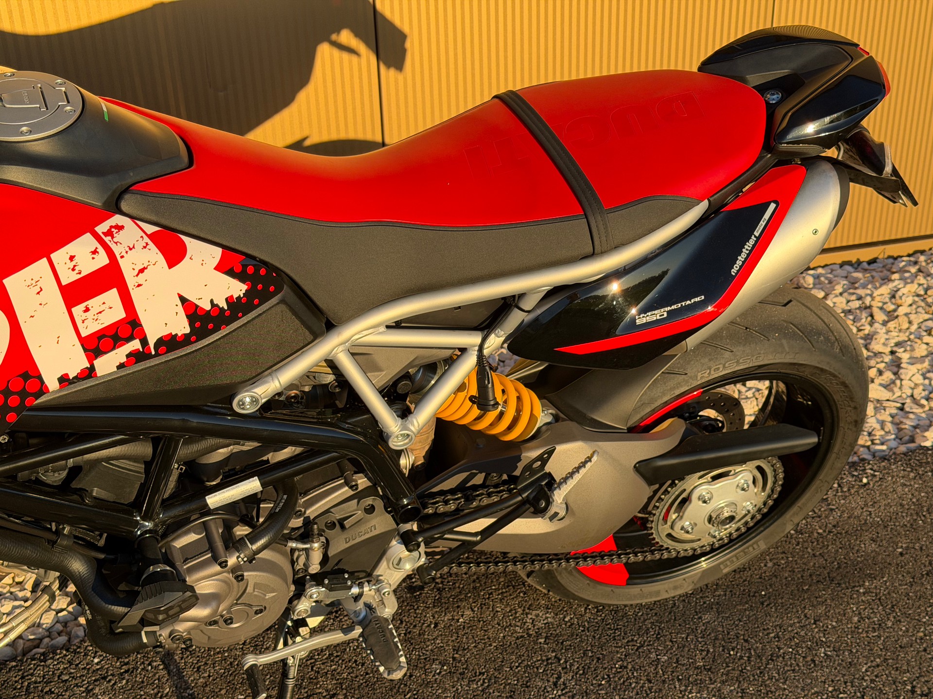 DUCATI Hypermotard 950 RVE (35kW)-image-14