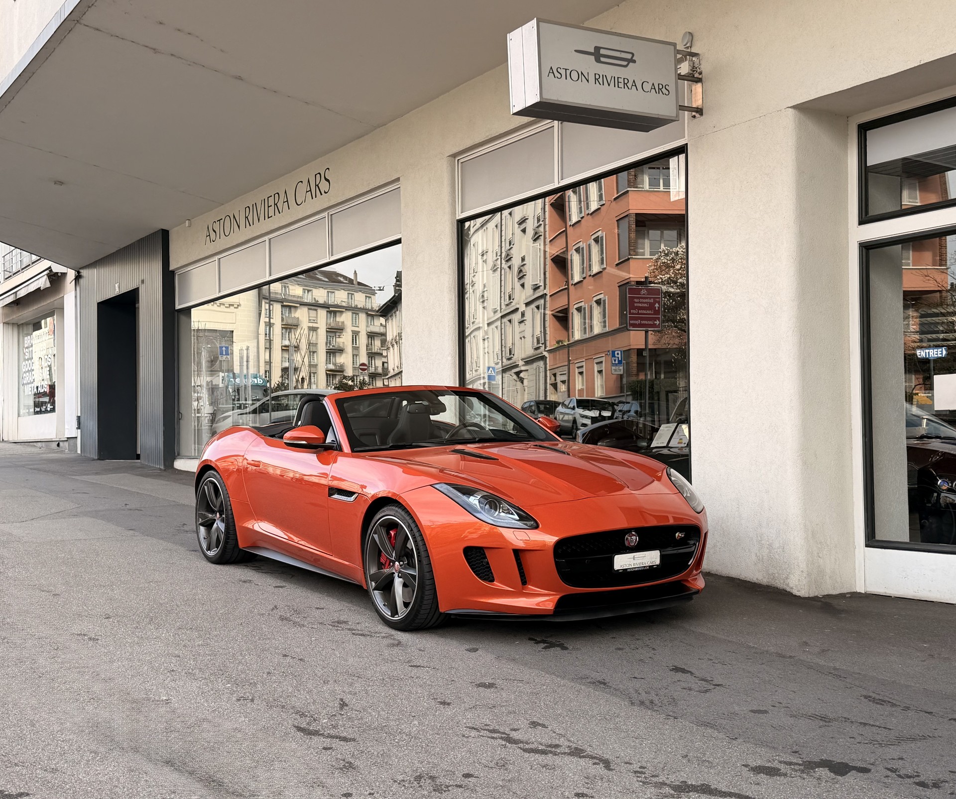 JAGUAR F-Type Convertible 5.0 V8 S/C-image-5