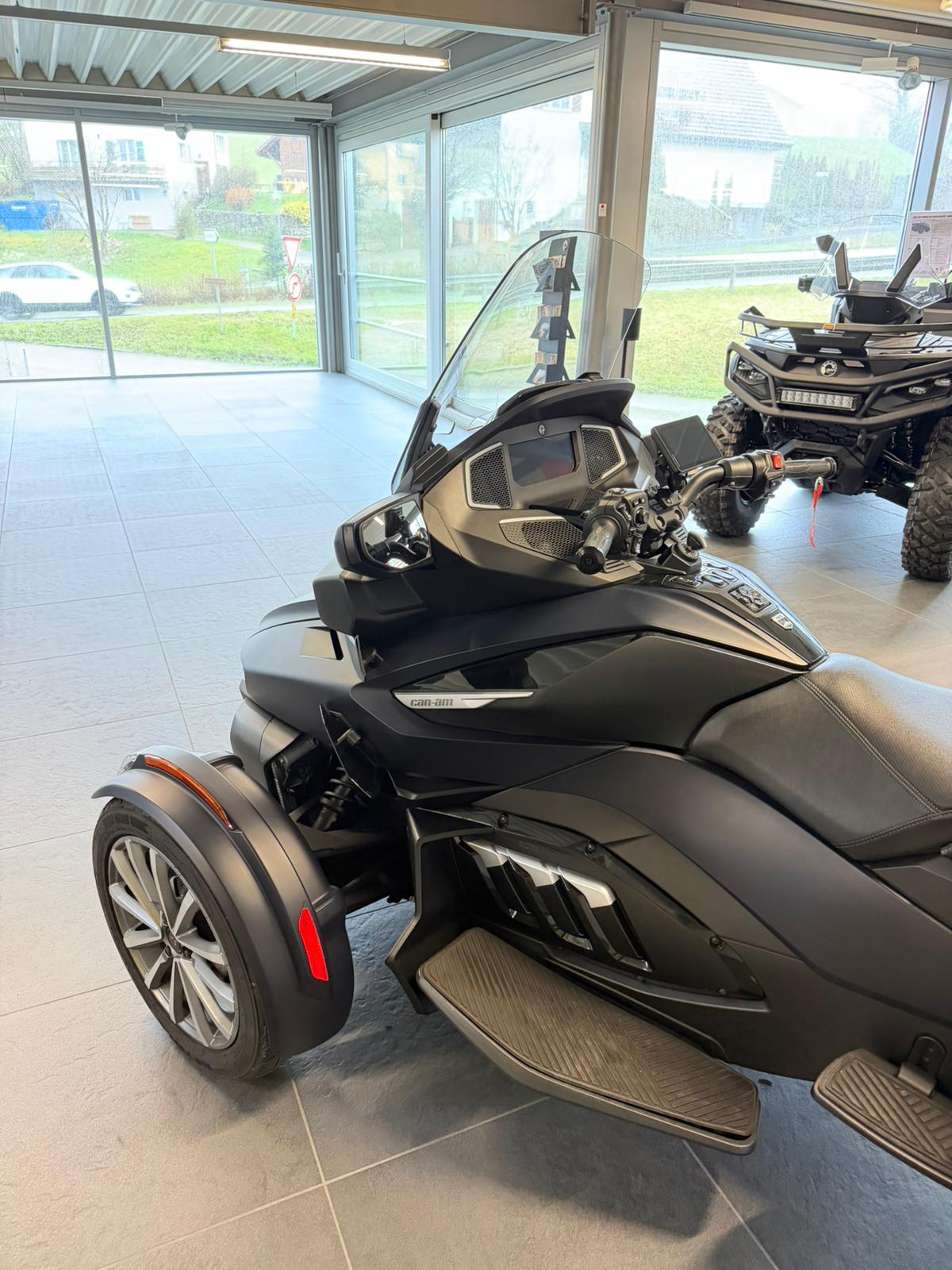 CAN-AM Spyder RT-LTD Sea Sky Edition SE6-image-14