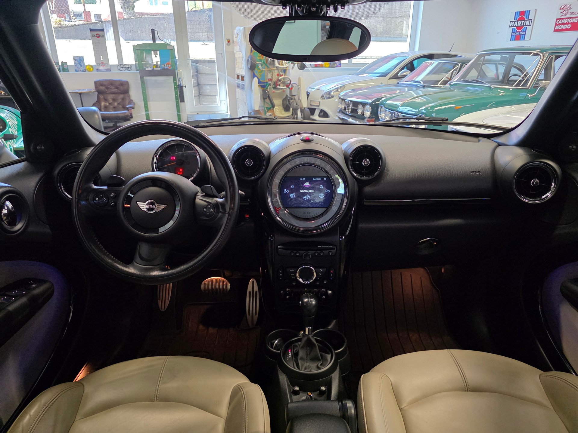 MINI Countryman Cooper SD FWD Steptronic-image-10