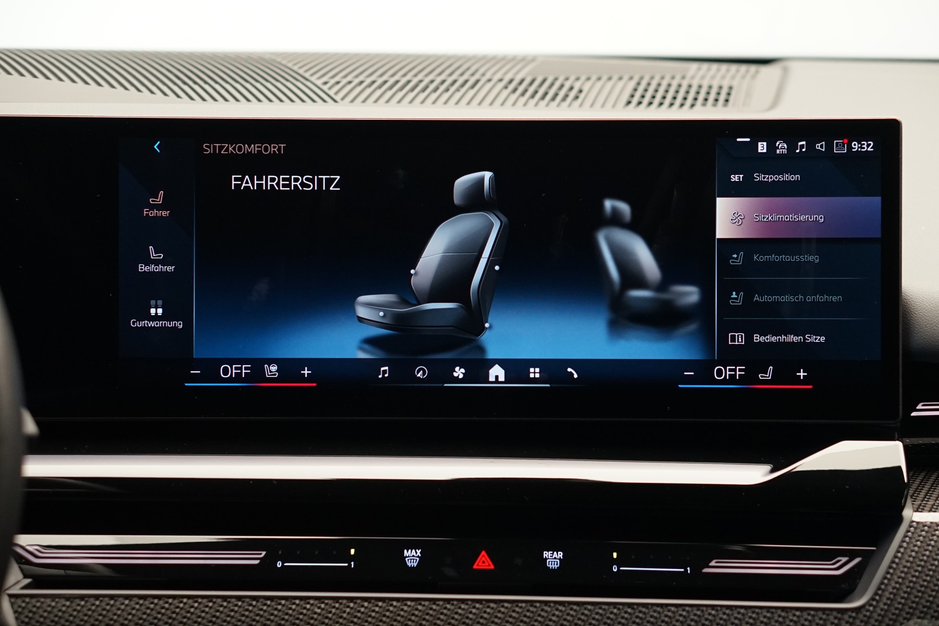 BMW 540d xDrive 48V Touring M Sport Steptronic *Standheizung* *AHK* *B&W* *Carbon*-image-24