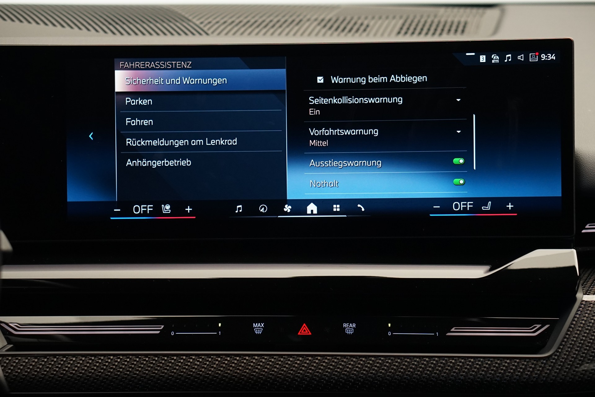 BMW 540d xDrive 48V Touring M Sport Steptronic *Standheizung* *AHK* *B&W* *Carbon*-image-26