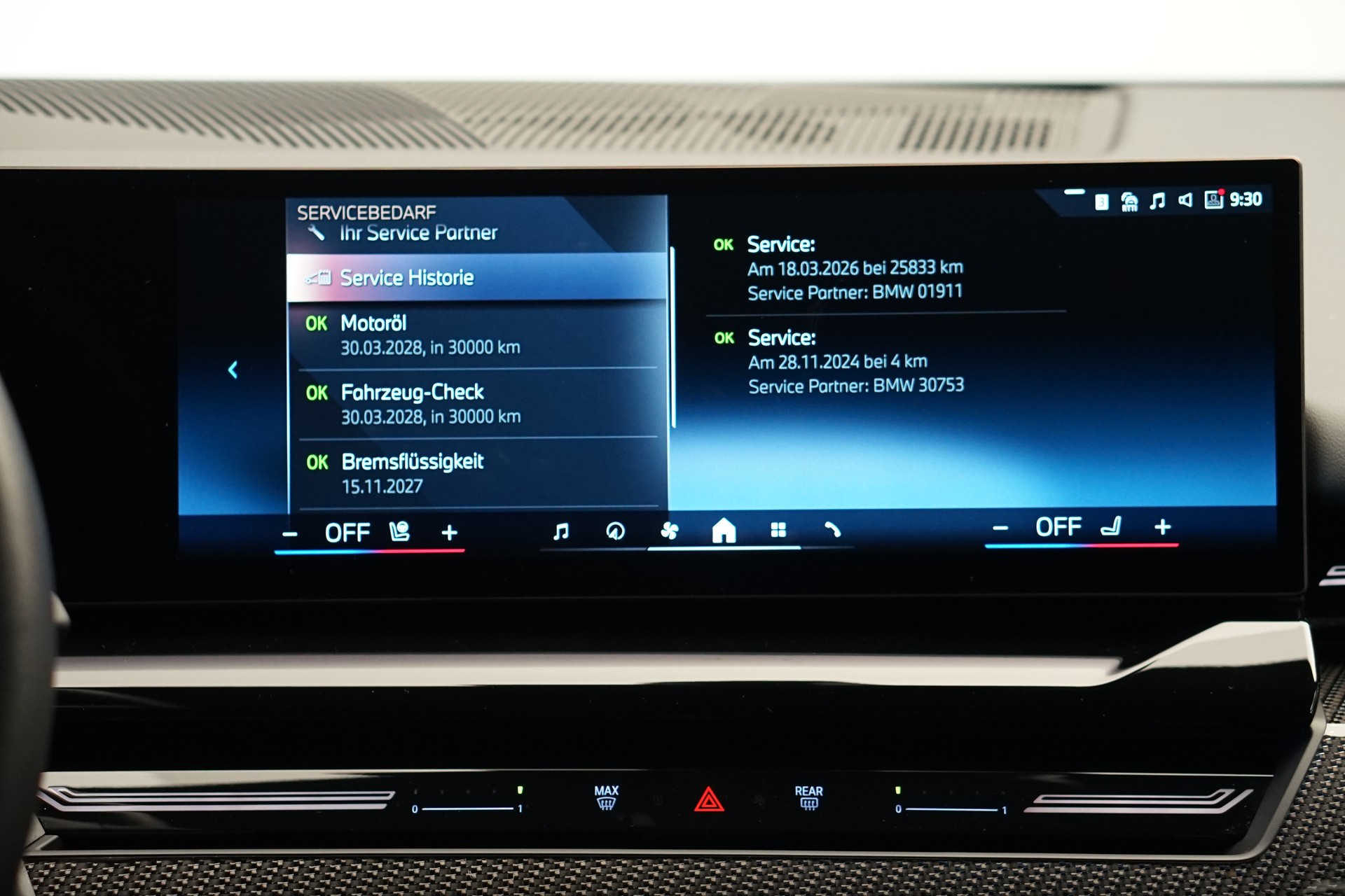 BMW 540d xDrive 48V Touring M Sport Steptronic *Standheizung* *AHK* *B&W* *Carbon*-image-23