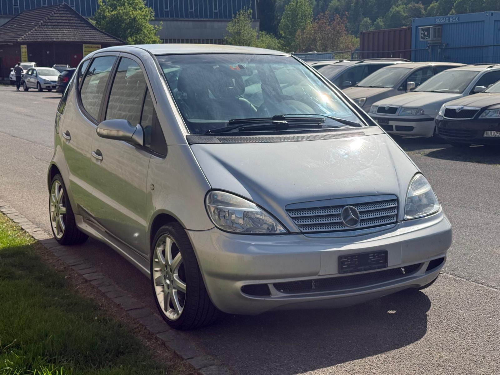 MERCEDES-BENZ A 210 Evolution-image-7