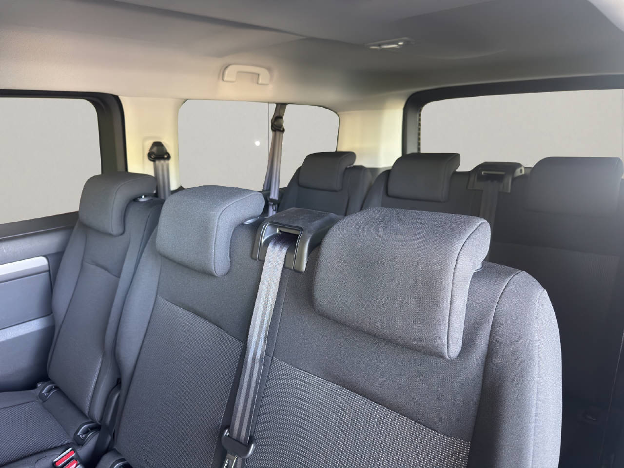 PEUGEOT Traveller Long 2.2 180 PS BlueHDi-image-5