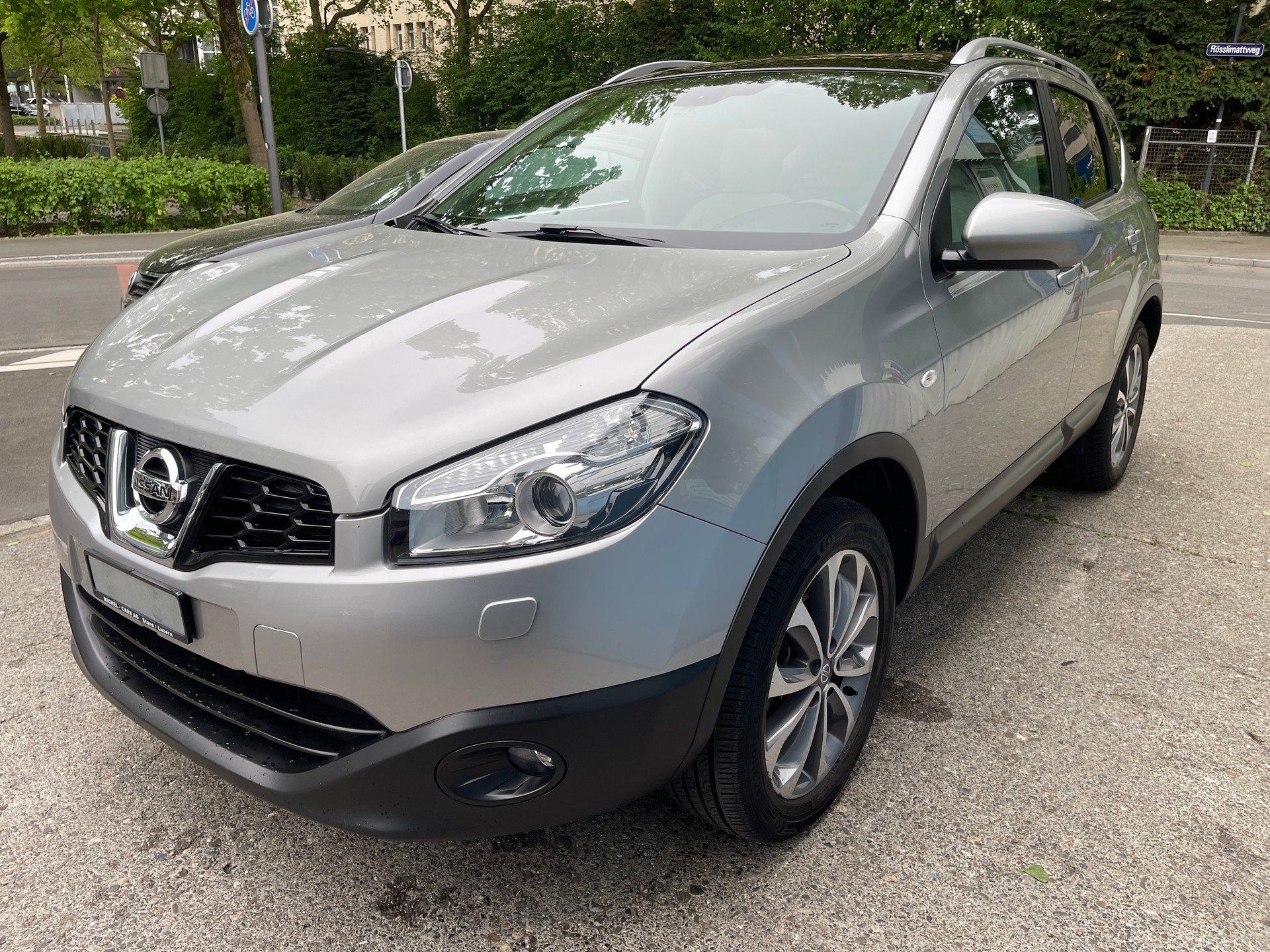 NISSAN Qashqai 2.0 4WD tekna XTronic CVT