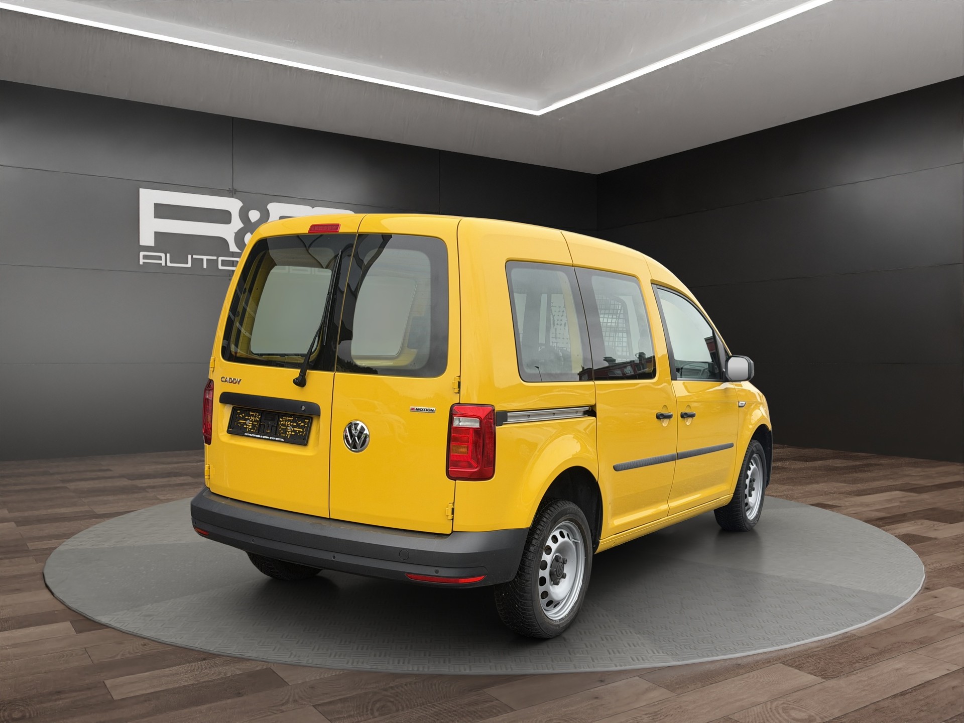 VW Caddy 2.0TDI 4Motion BlueMotion Technology DSG-image-4