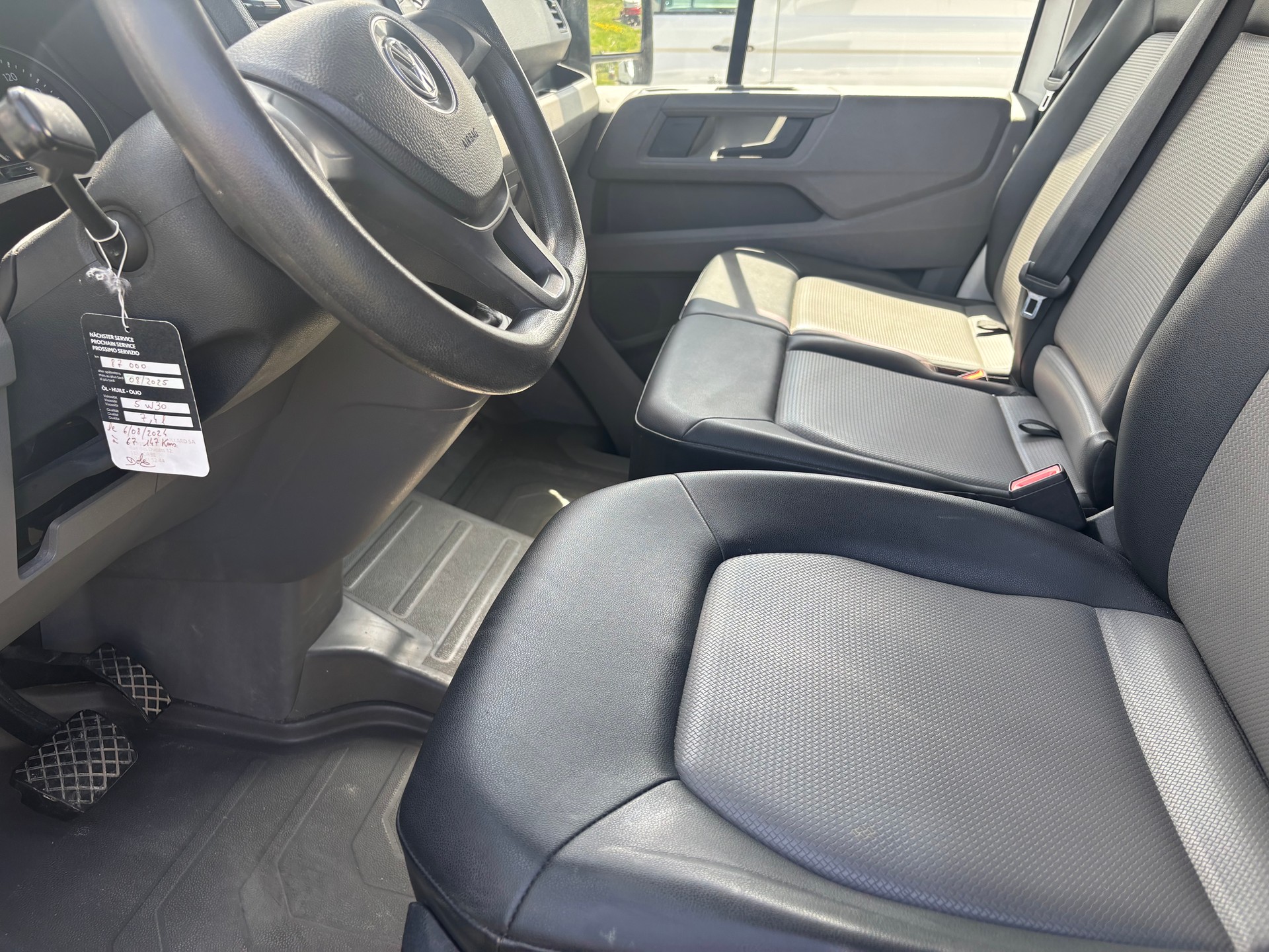 VW Crafter 35 2.0 BiTDI L4 4Motion-image-8