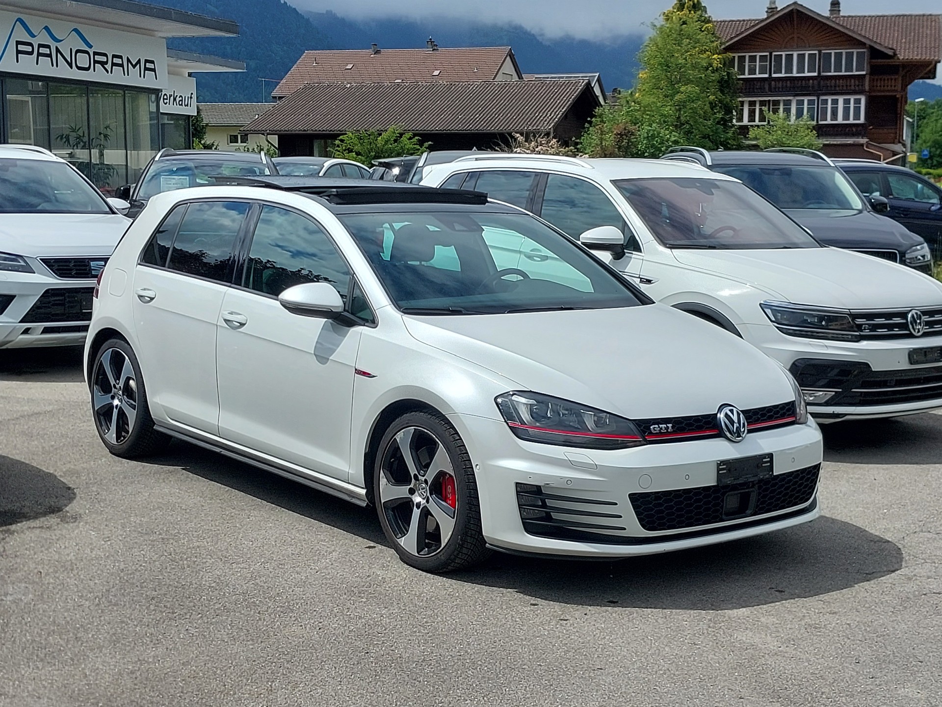 VW Golf 2.0 TSI GTI Performance DSG