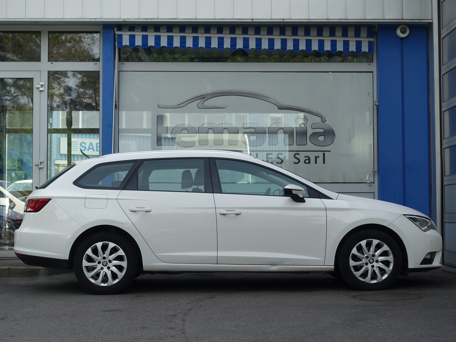 SEAT Leon ST 1.6 TDI Style DSG-image-7