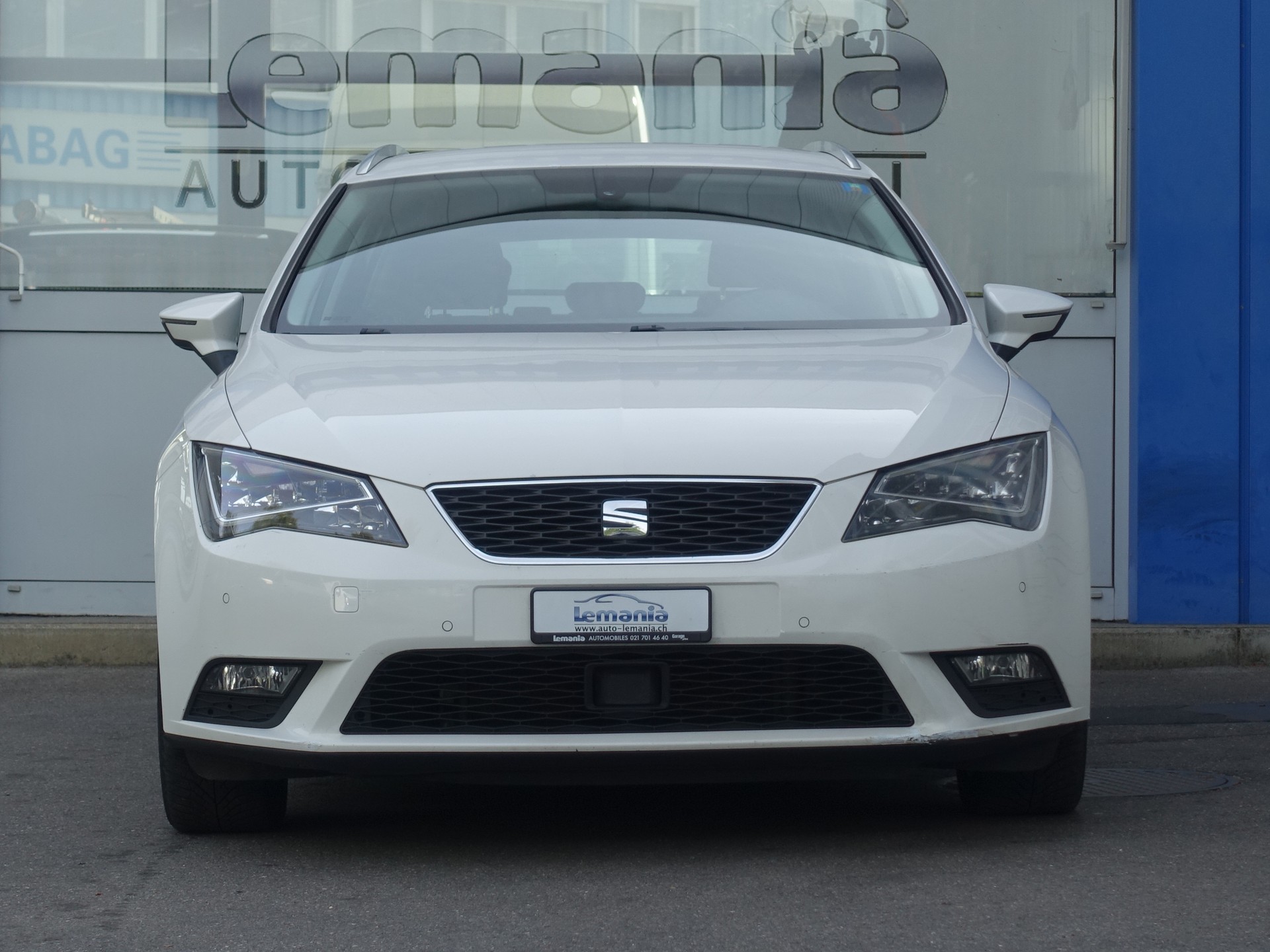 SEAT Leon ST 1.6 TDI Style DSG-showroom-element-2