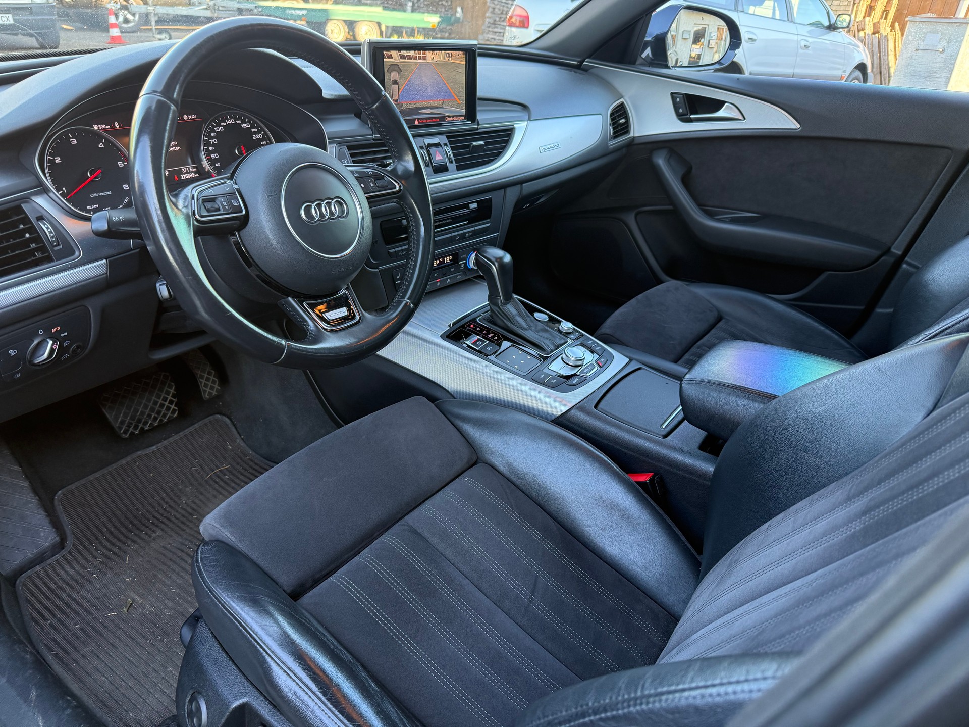 AUDI A6 allroad 3.0 TDI V6 quattro S-tronic-image-7