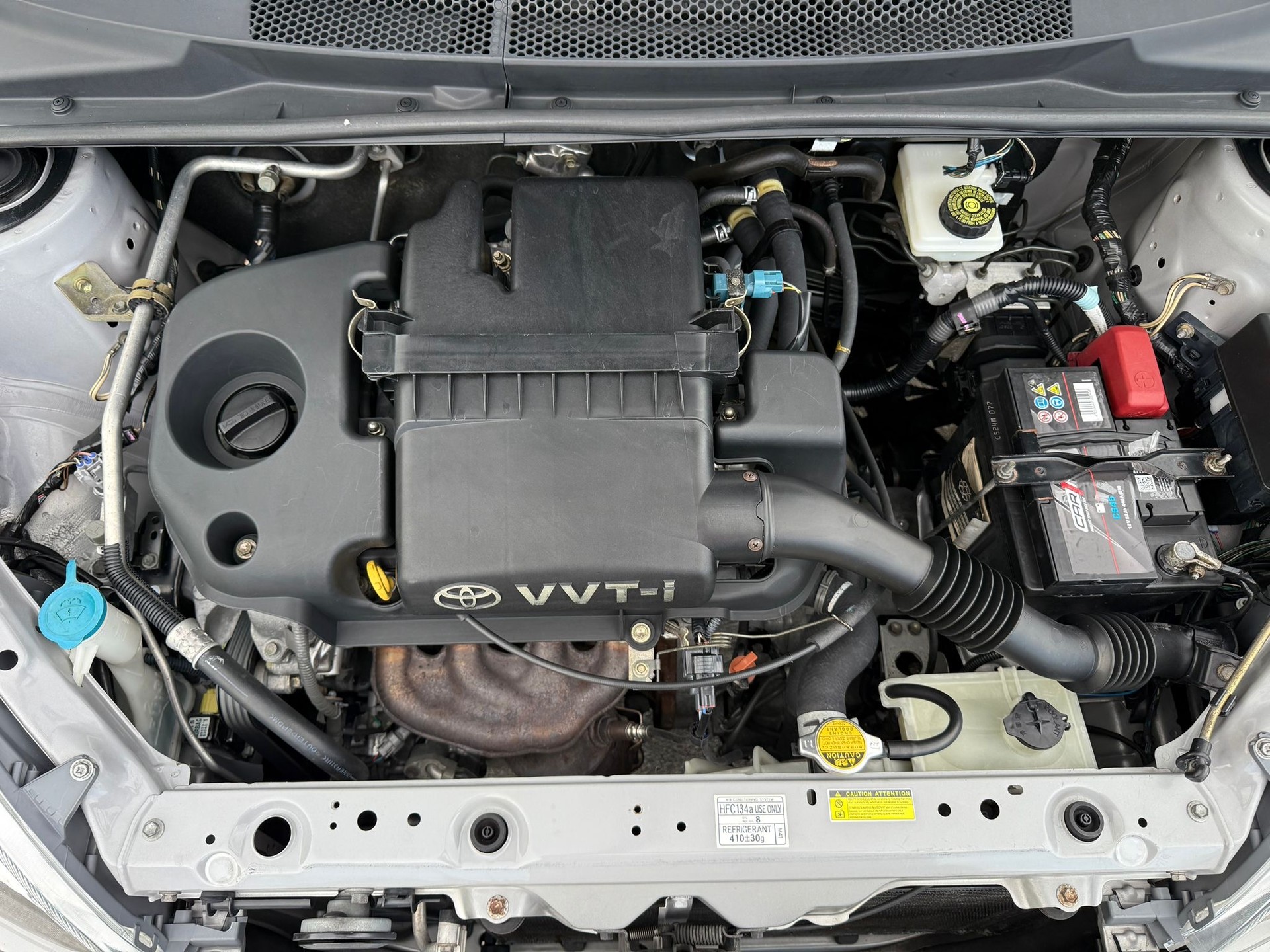 TOYOTA Yaris 1.3 Linea Sol-image-8