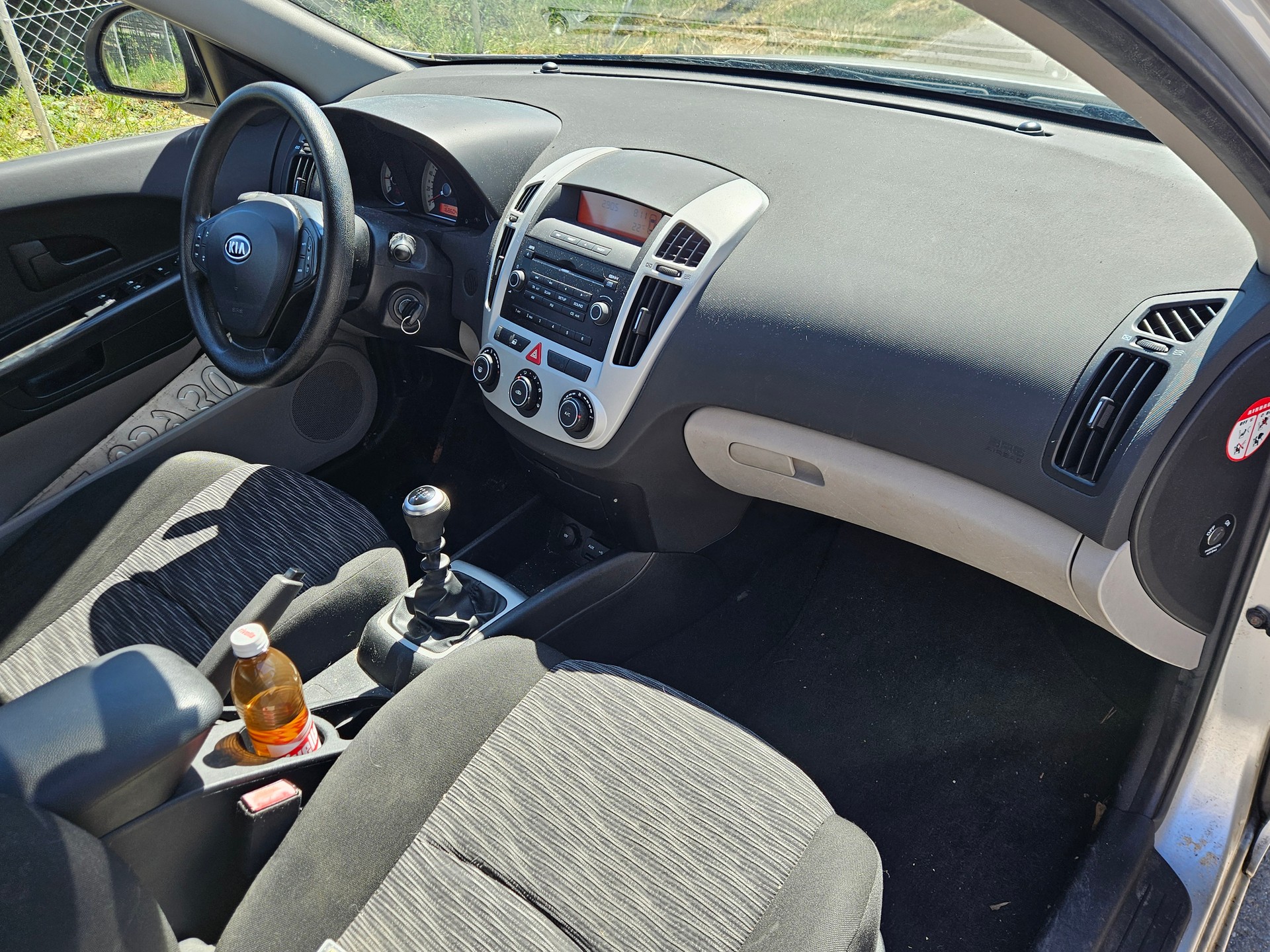 KIA Cee'd Sporty Wagon 1.6 16V Trend-image-14