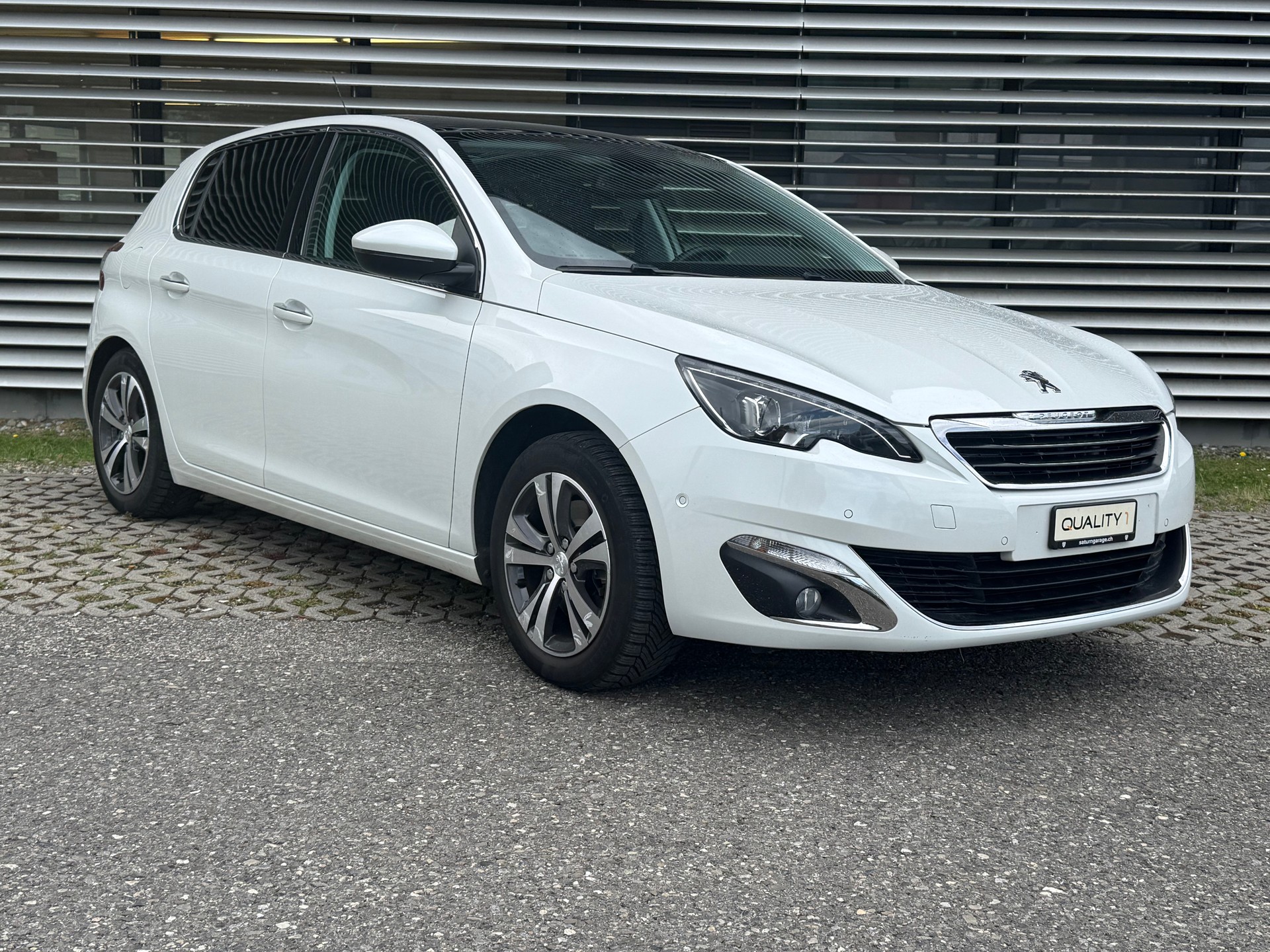 PEUGEOT 308 1.6 THP Féline