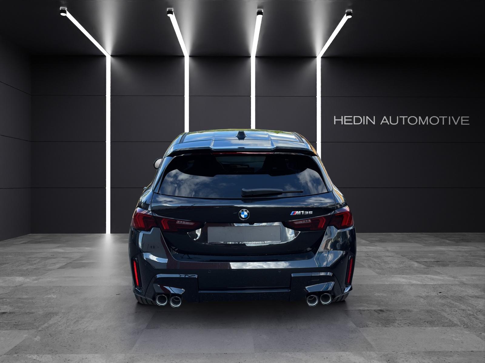 BMW M135i xDrive-image-4