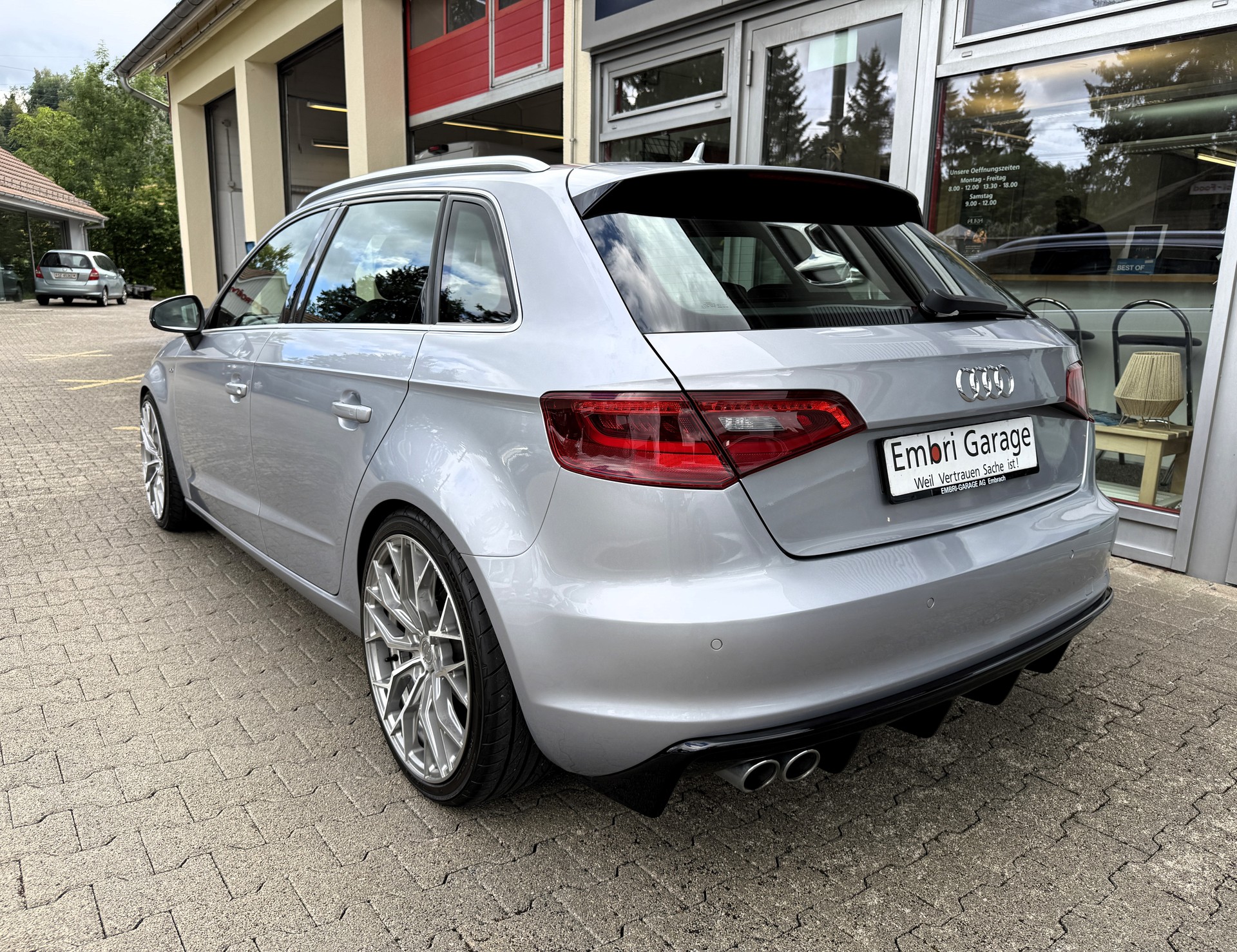 AUDI A3 Sportback 2.0 TDI Ambition S-tronic-image-5