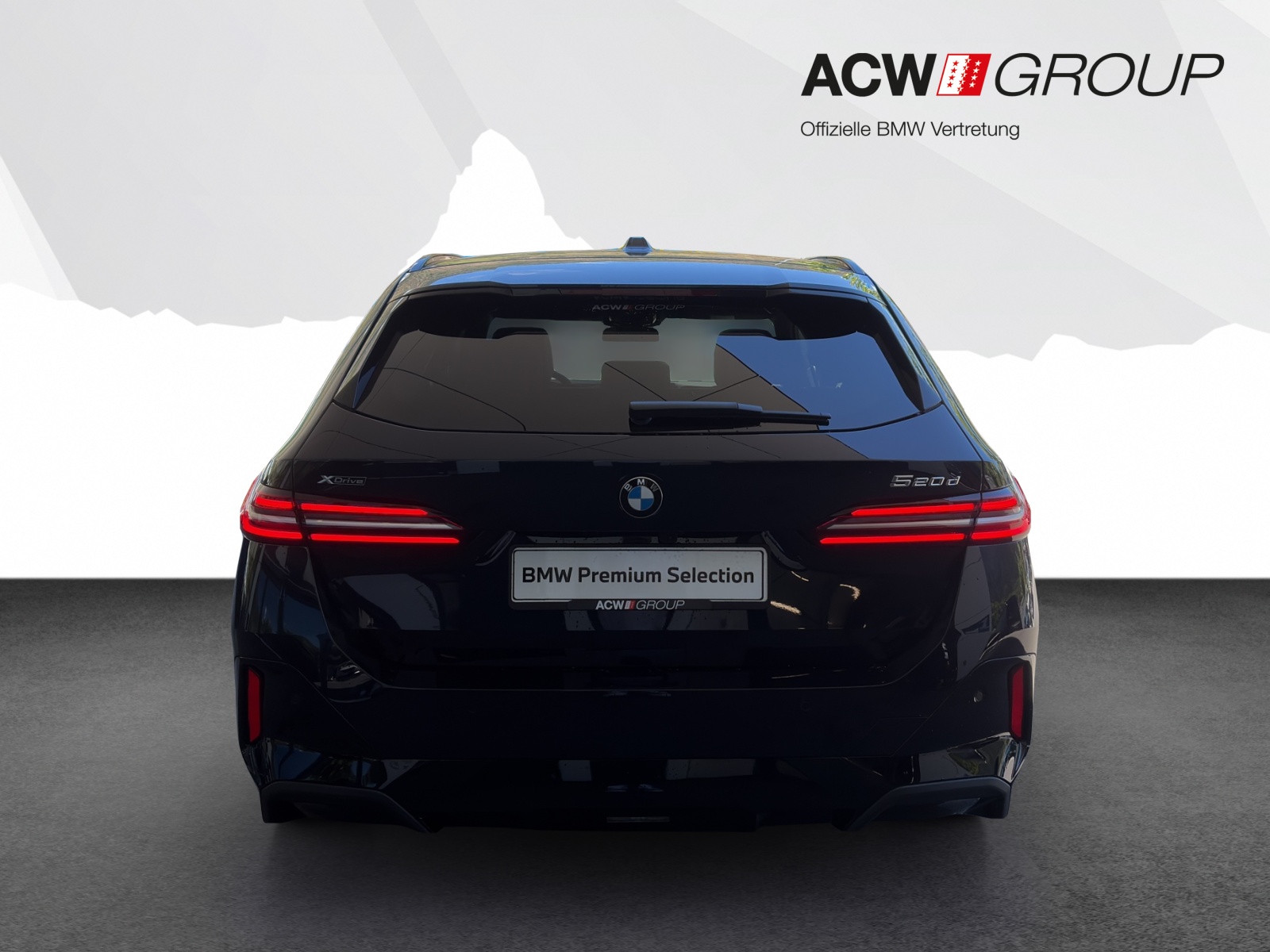 BMW 520d xDrive Touring-showroom-element-3