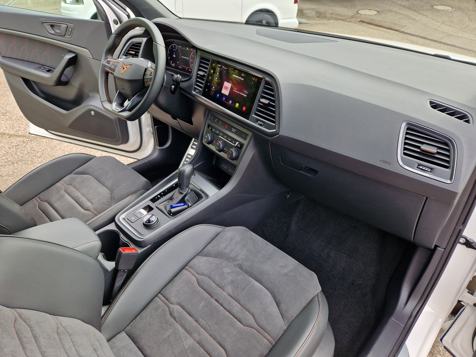CUPRA Ateca 2.0TSI VZ 4Drive DSG-image-7