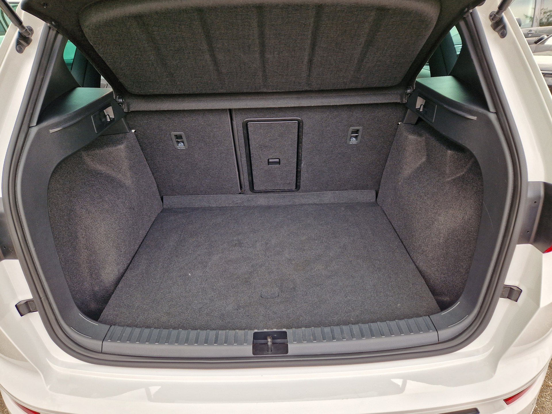 CUPRA Ateca 2.0TSI VZ 4Drive DSG-image-11