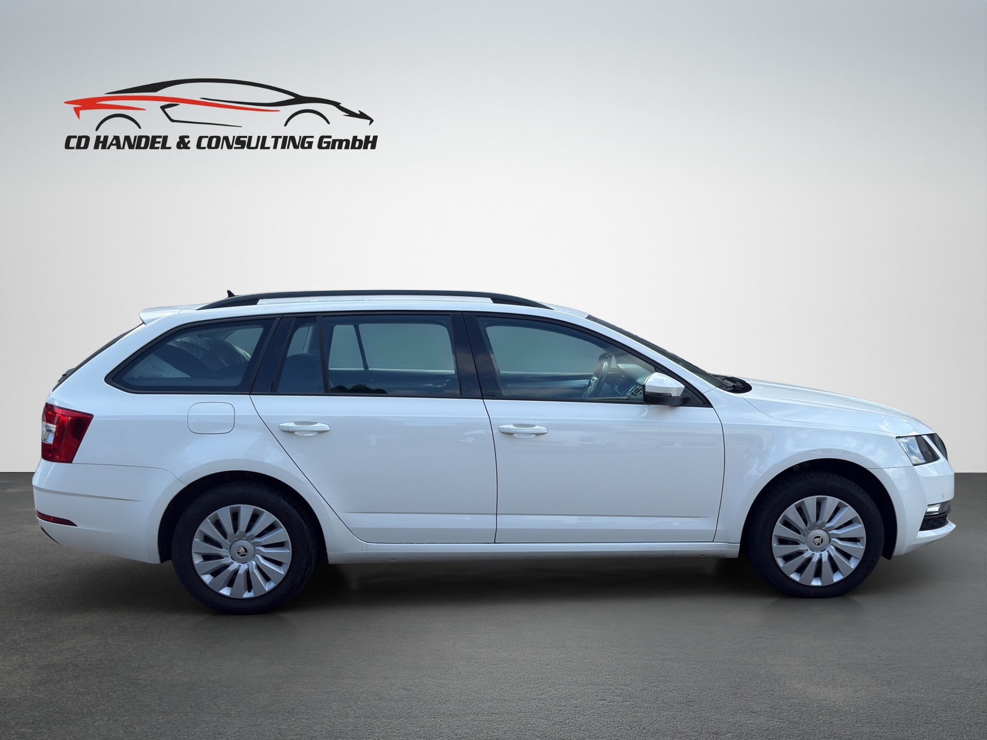 SKODA Octavia Combi 1.6 TDI Ambition 4x4-image-4