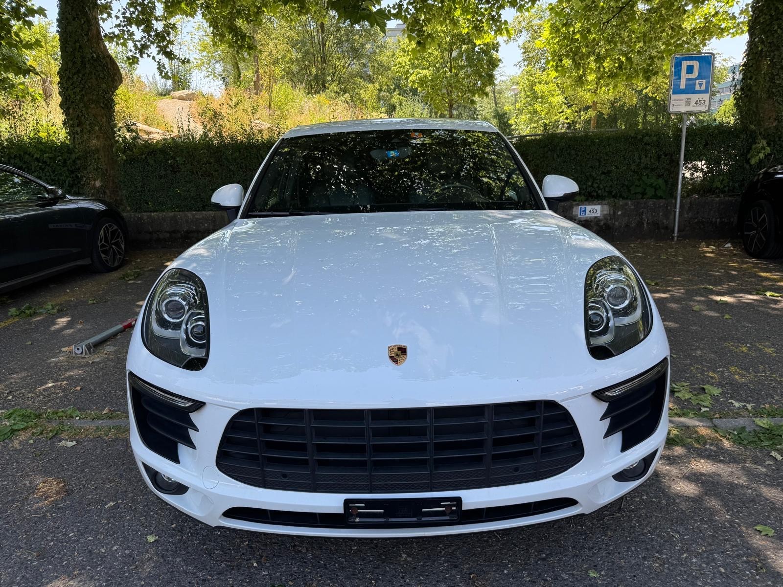 PORSCHE Macan S PDK-showroom-element-1