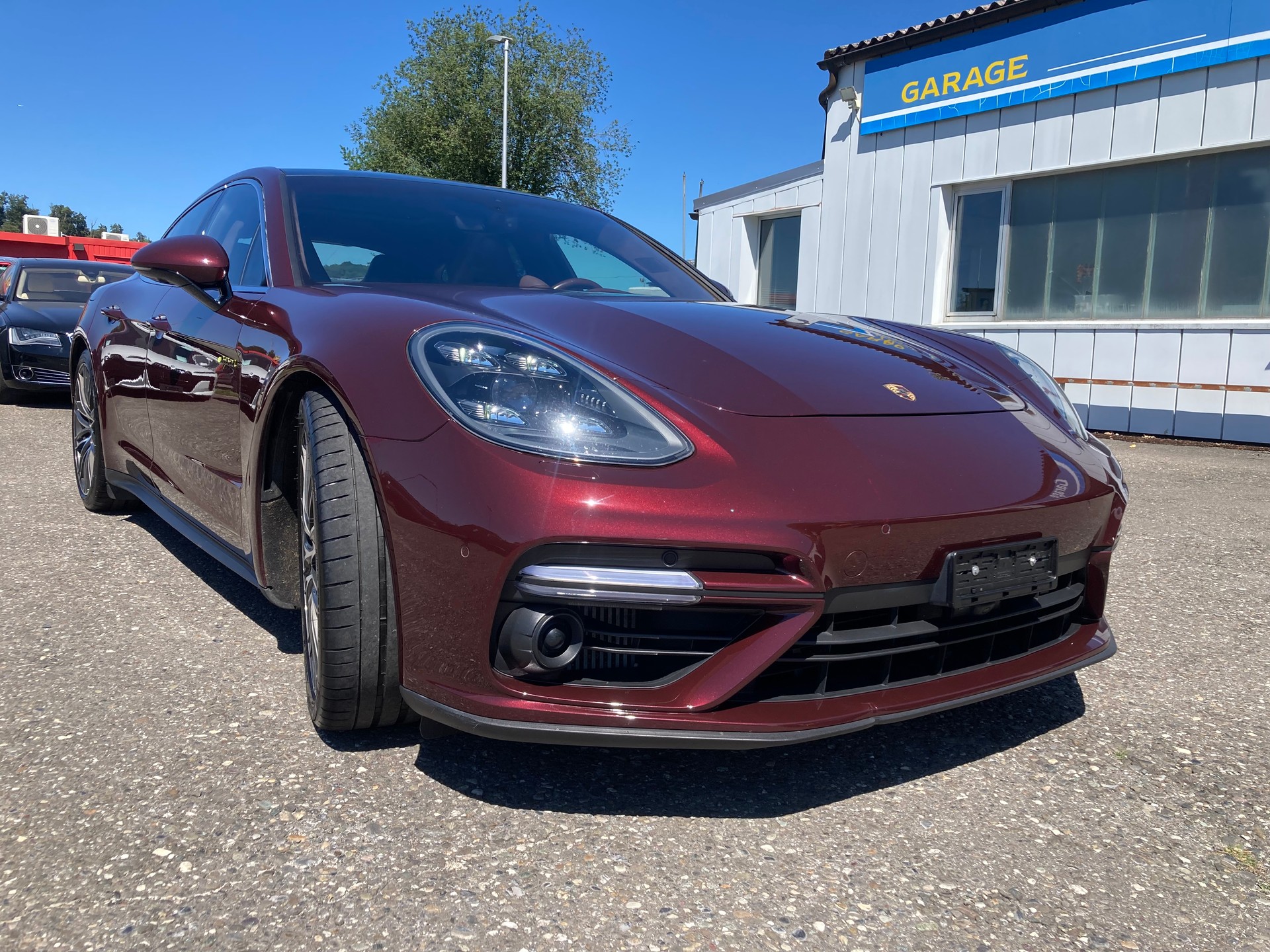 PORSCHE Panamera Turbo S E-Hybrid PDK-showroom-element-1