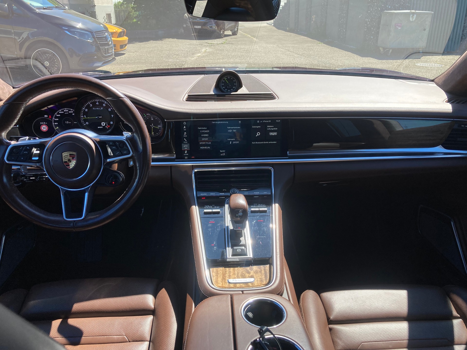 PORSCHE Panamera Turbo S E-Hybrid PDK-image-8