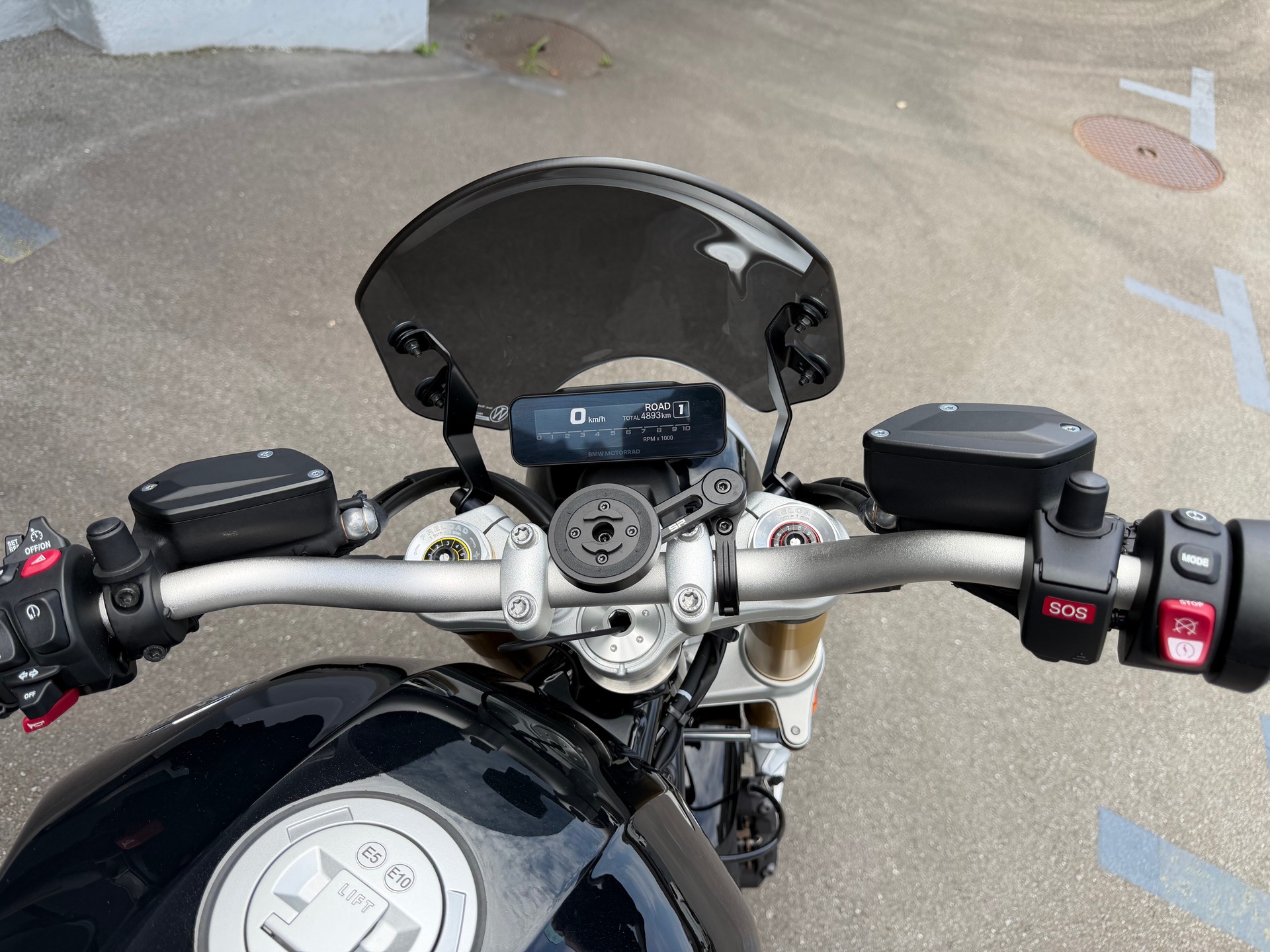 BMW R 12 nine T-image-6