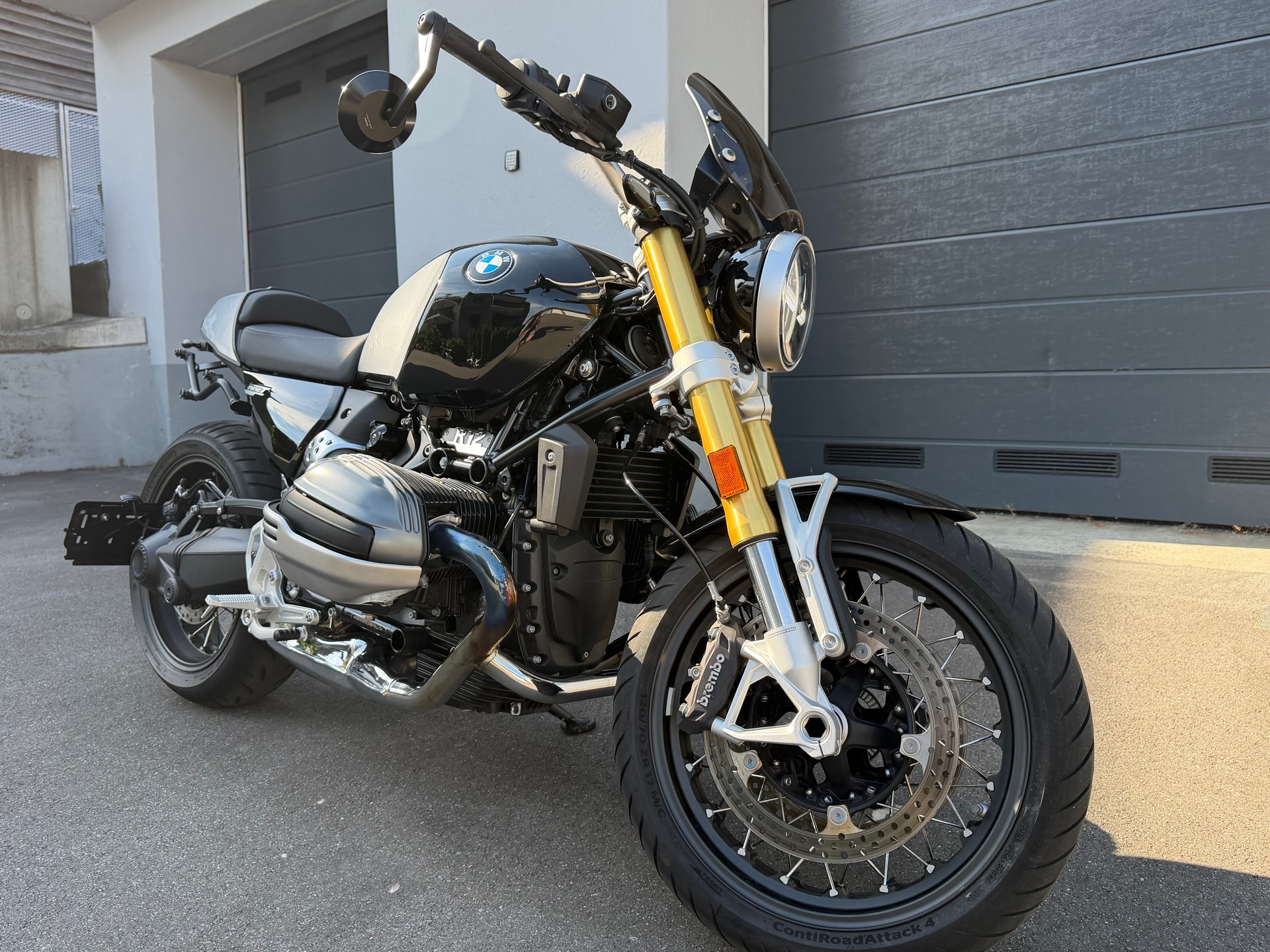 BMW R 12 nine T-image-1