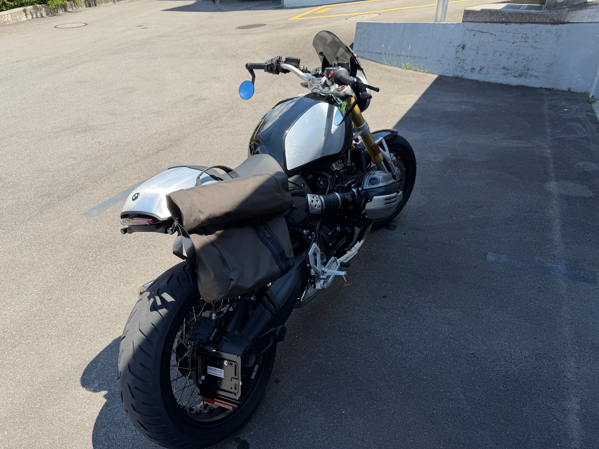 BMW R 12 nine T-image-5
