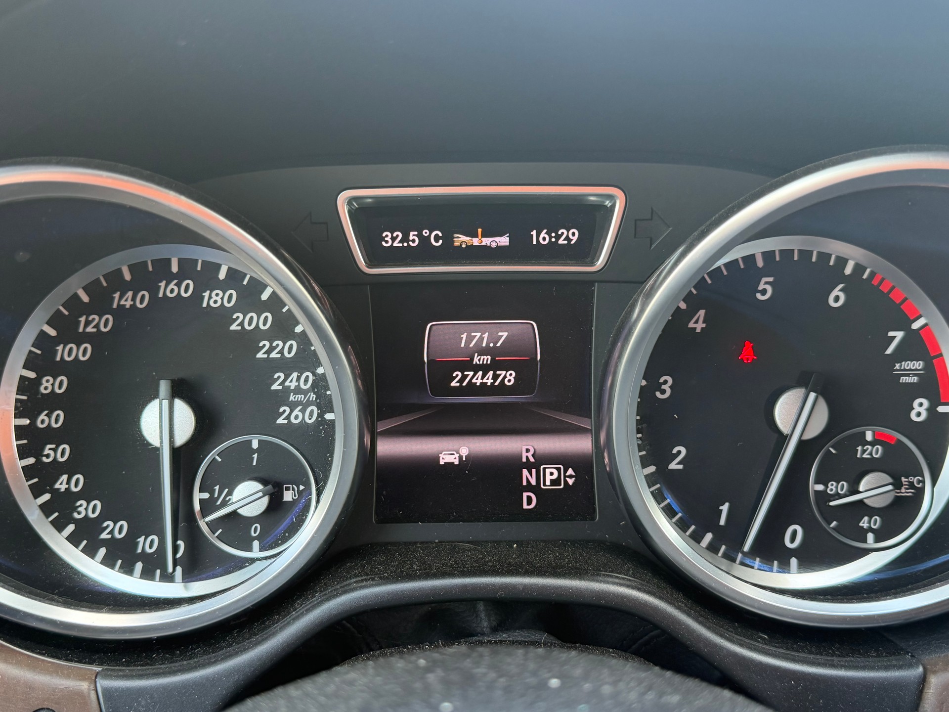 MERCEDES-BENZ GL 500 V8-image-4