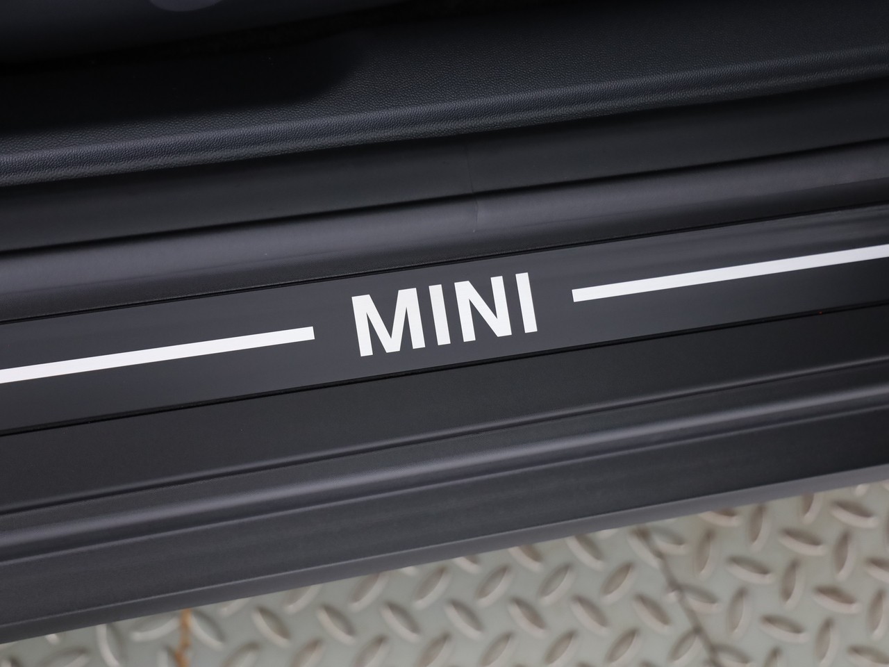 MINI Cooper E I MINI Days Offer-image-12