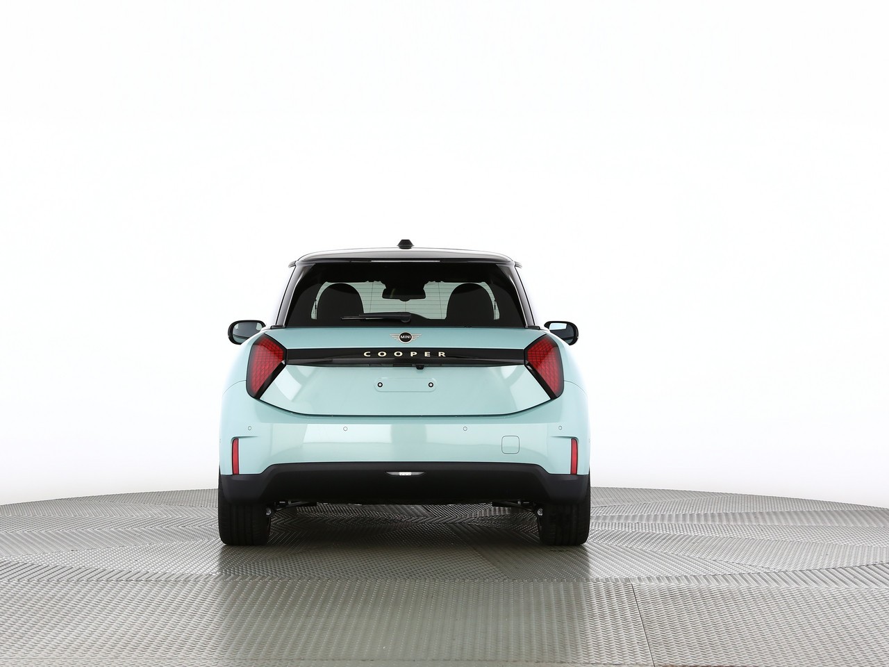 MINI Cooper E I MINI Days Offer-showroom-element-3