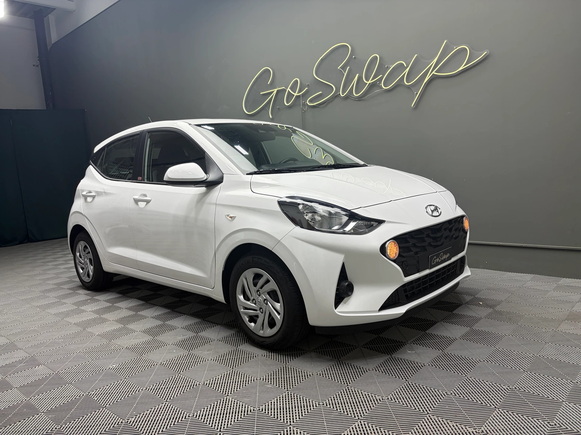 HYUNDAI i10 1.0 Origo - 1ère main