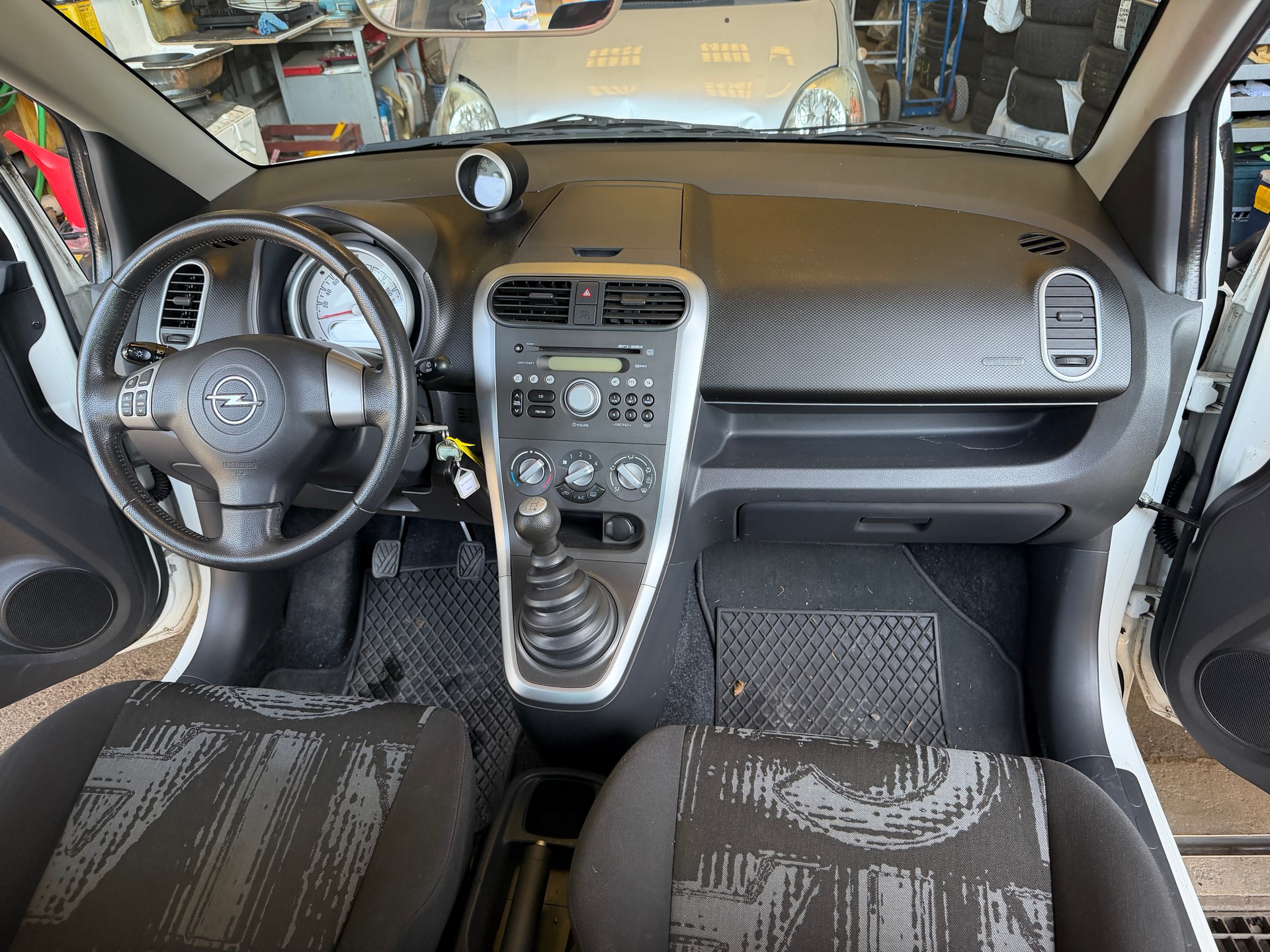 OPEL Agila 1.2 ecoFLEX Enjoy-image-11