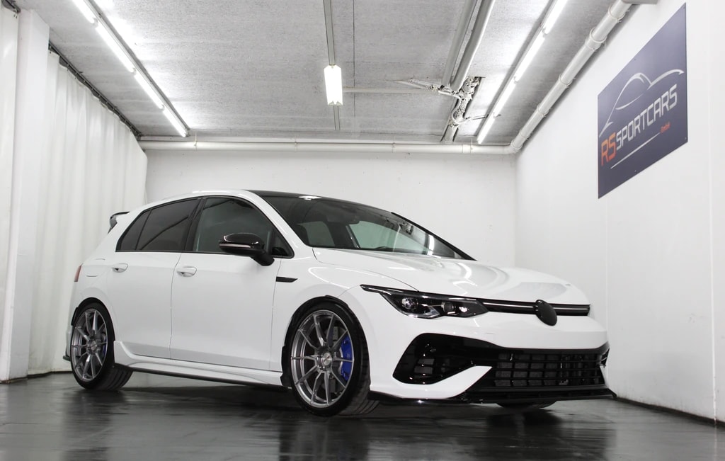 VW Golf 2.0 TSI R DSG 4Motion Performance Paket APR 385PS Akrapovic / CH-Fahrzeug