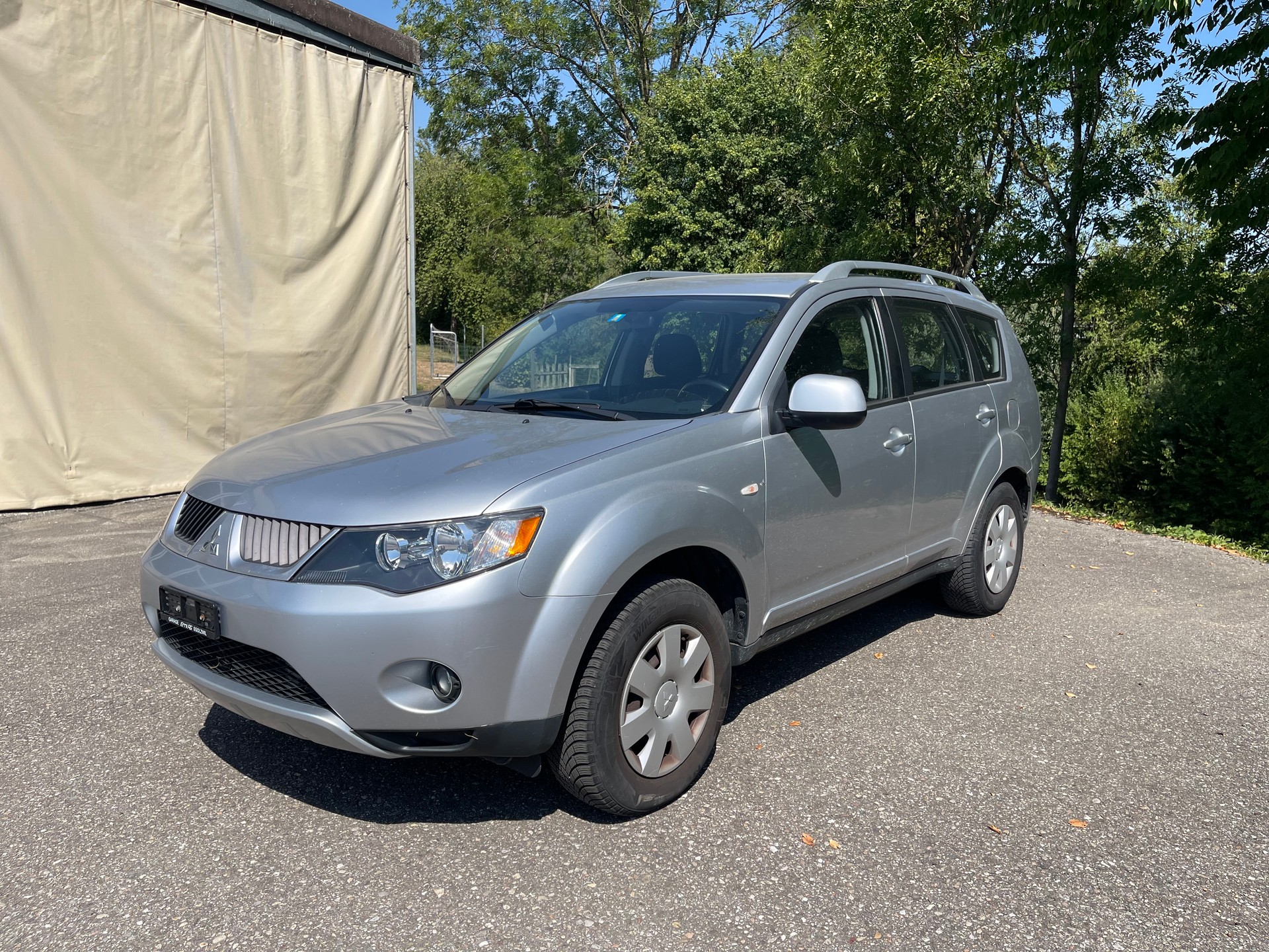MITSUBISHI Outlander 2.0 DID Instyle 4WD