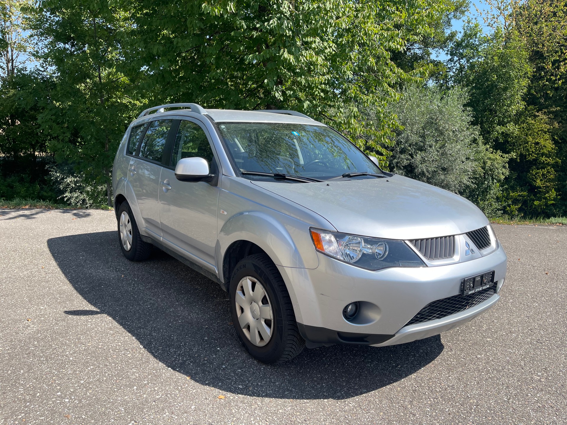 MITSUBISHI Outlander 2.0 DID Instyle 4WD-image-5